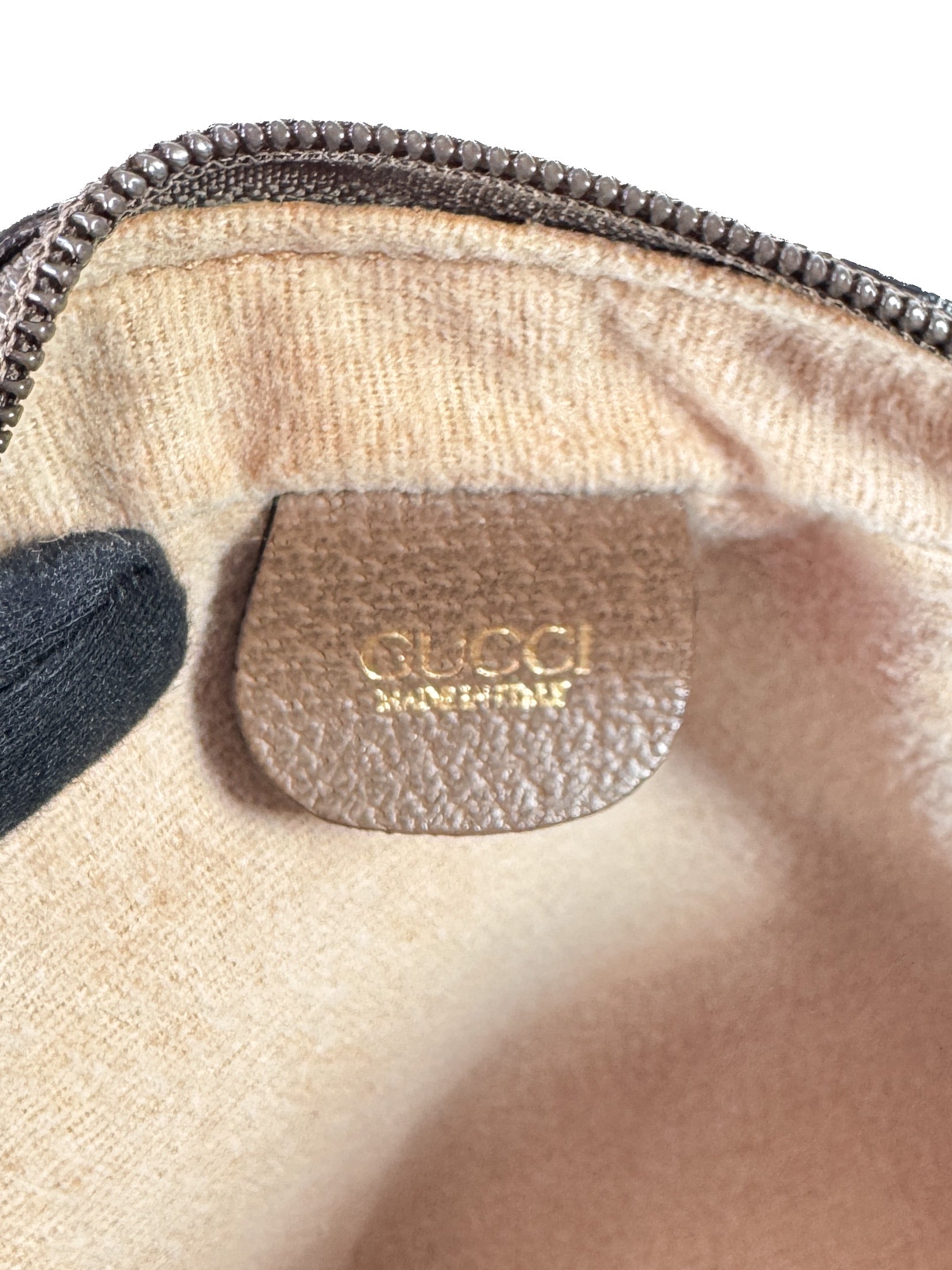 Gucci vintage brown GG sherry line crossbody 001.44.6655