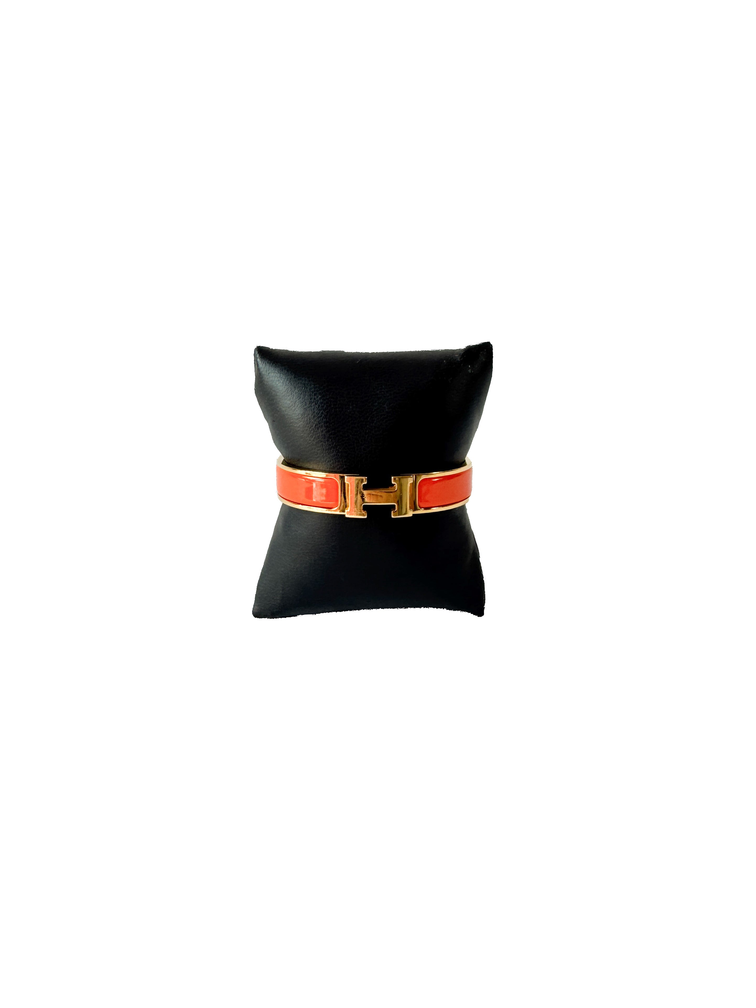 Hermès orange/gold clic H bangle GM FI 01 75