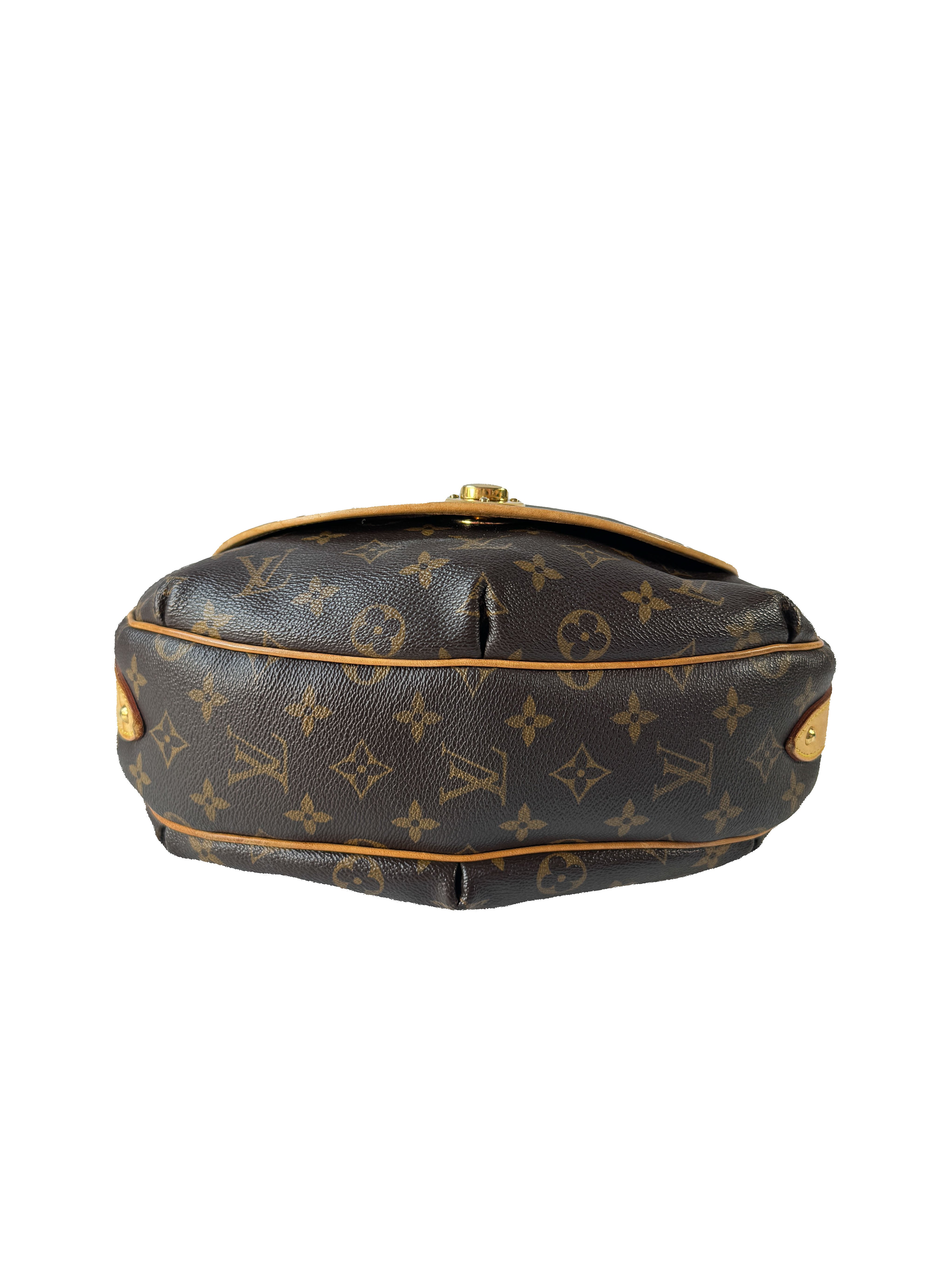 Louis Vuitton monogram Tulum PM VI0026