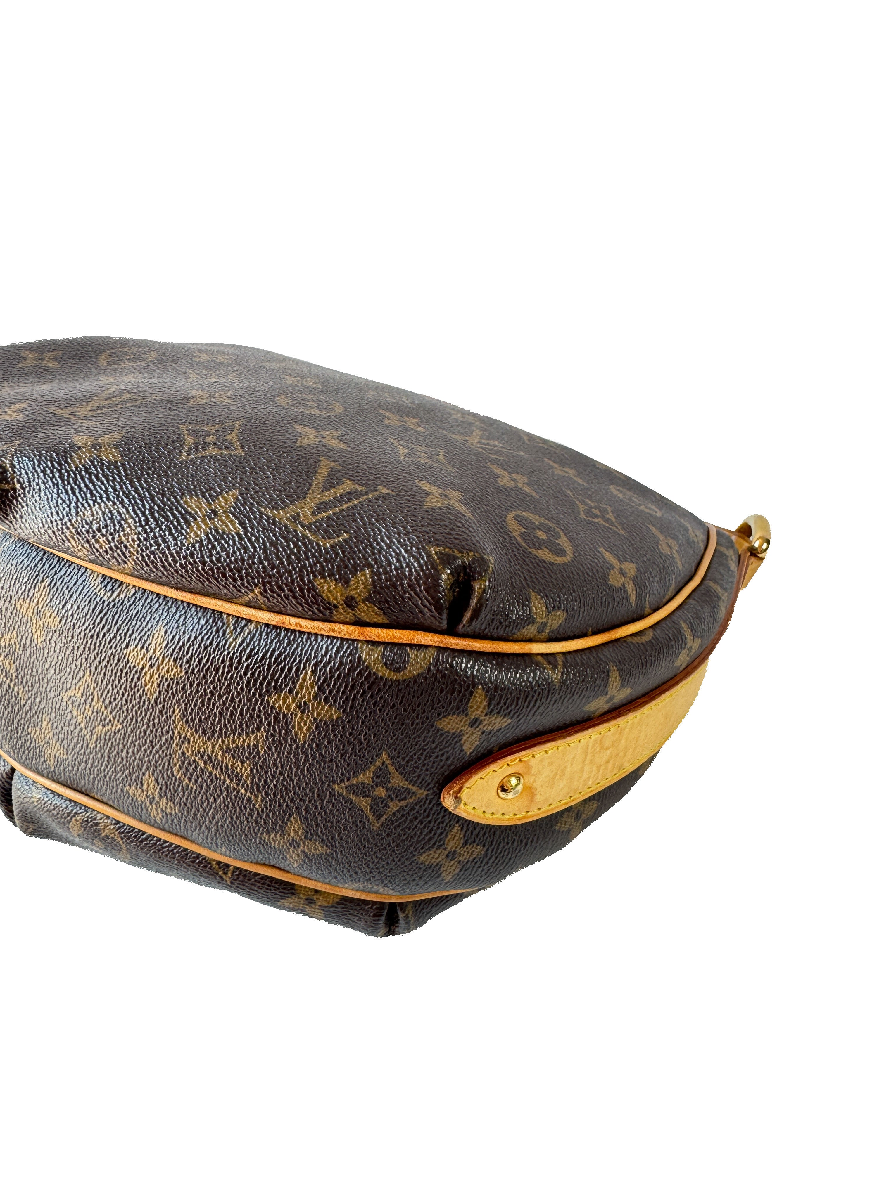 Louis Vuitton monogram Tulum PM VI0026