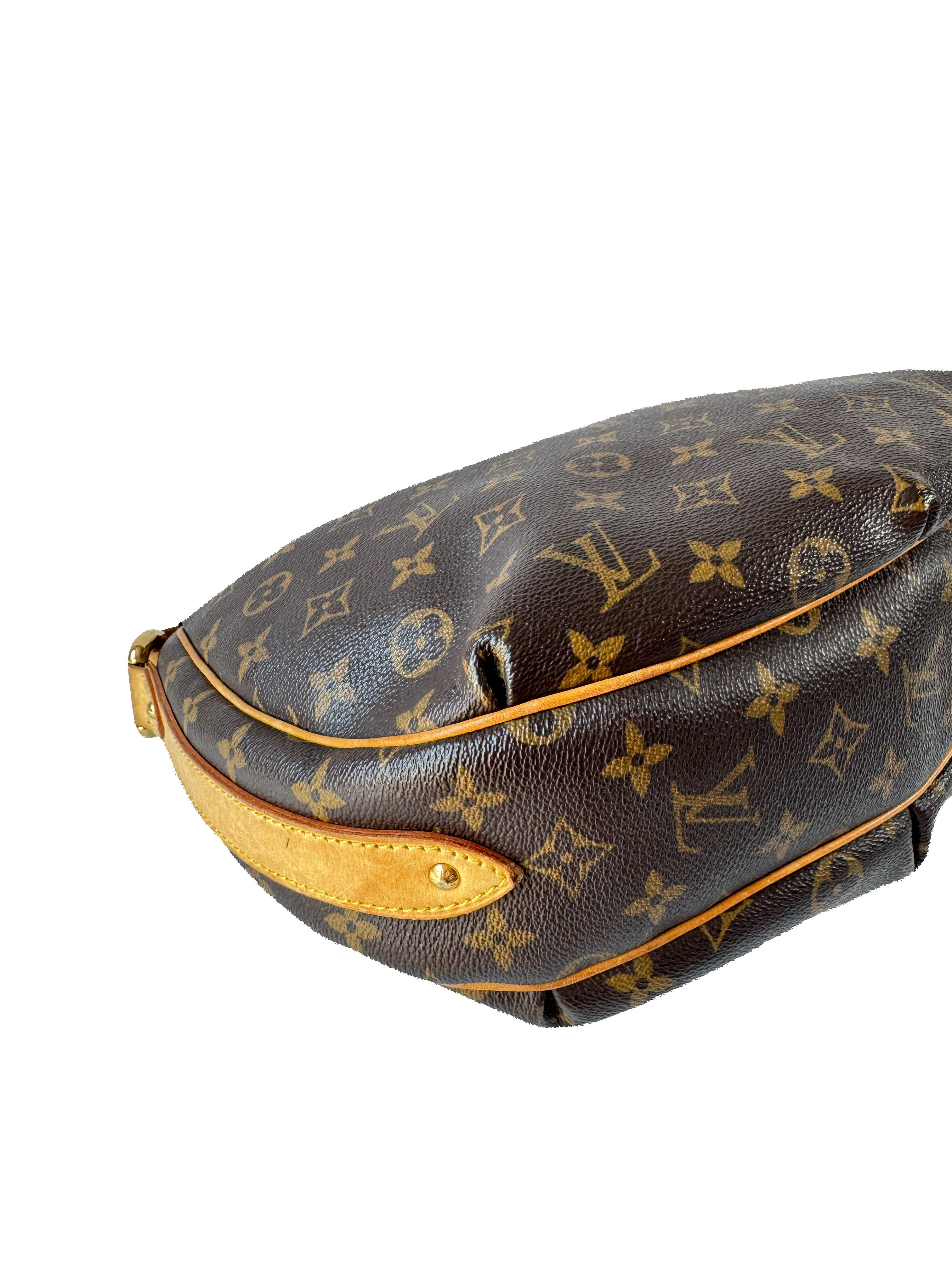 Louis Vuitton monogram Tulum PM VI0026