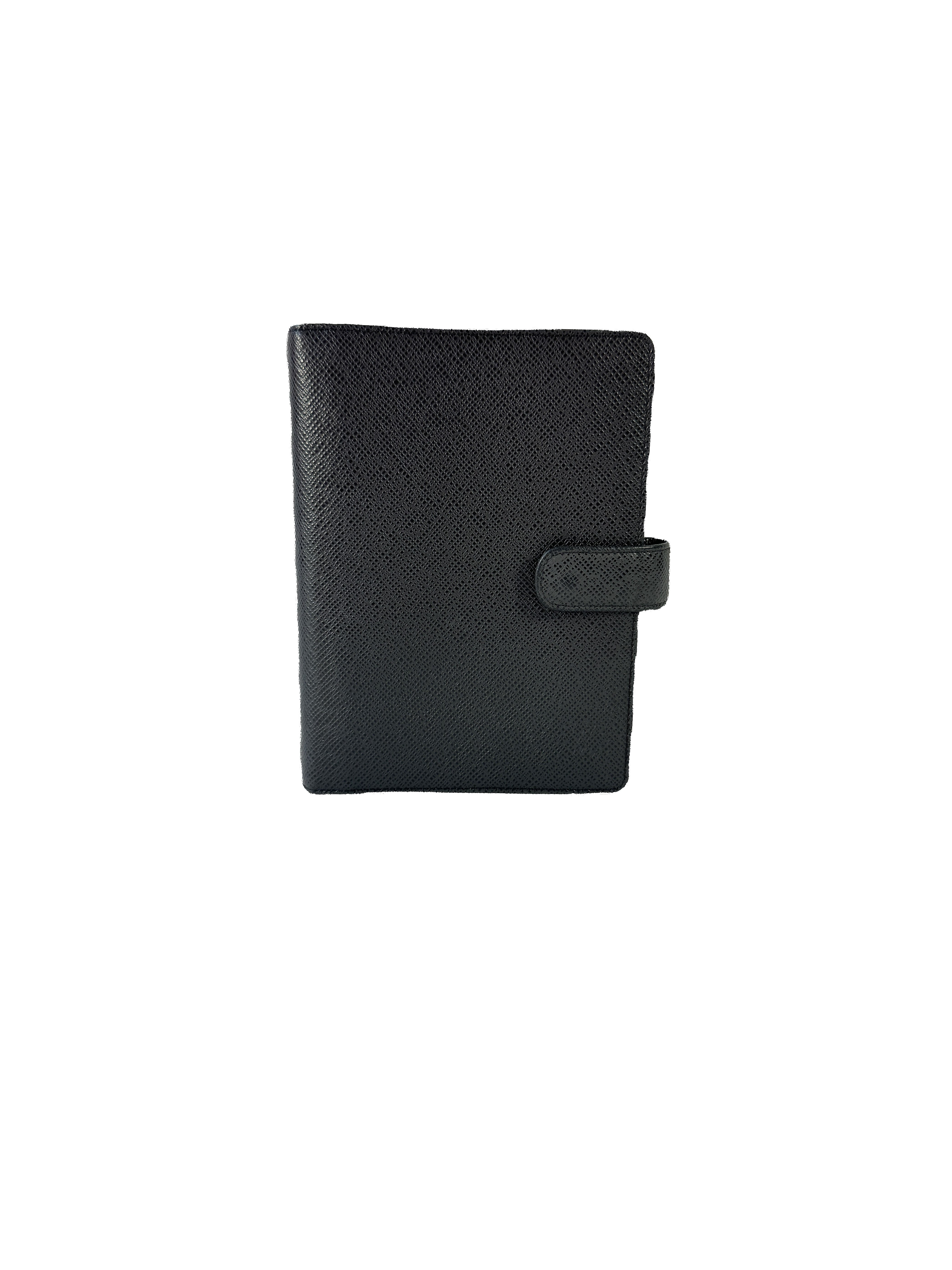 Louis Vuitton black Taiga leather agenda MM SP0033