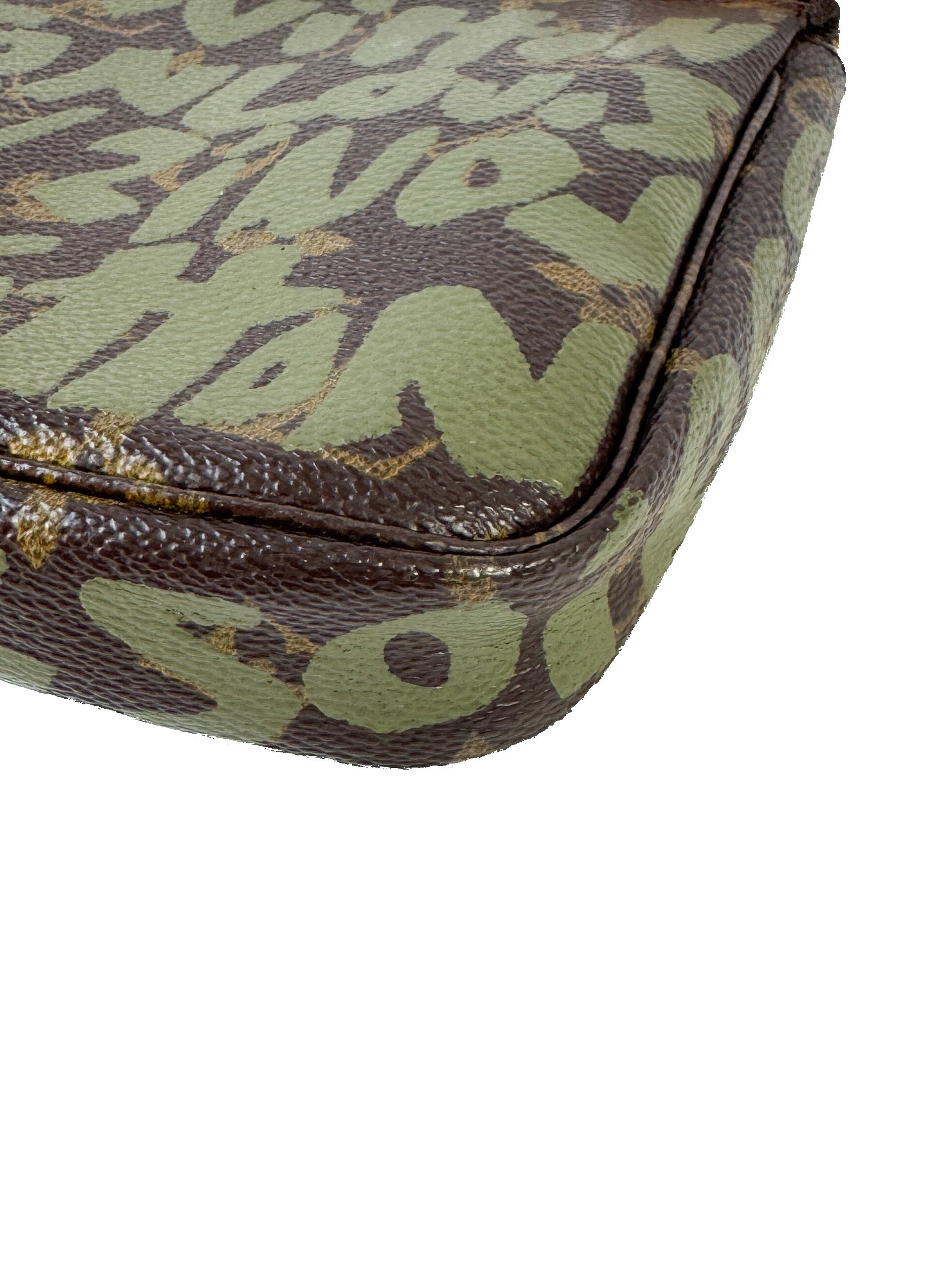 Louis Vuitton monogram Stephen Sprouse graffiti pochette AR0041