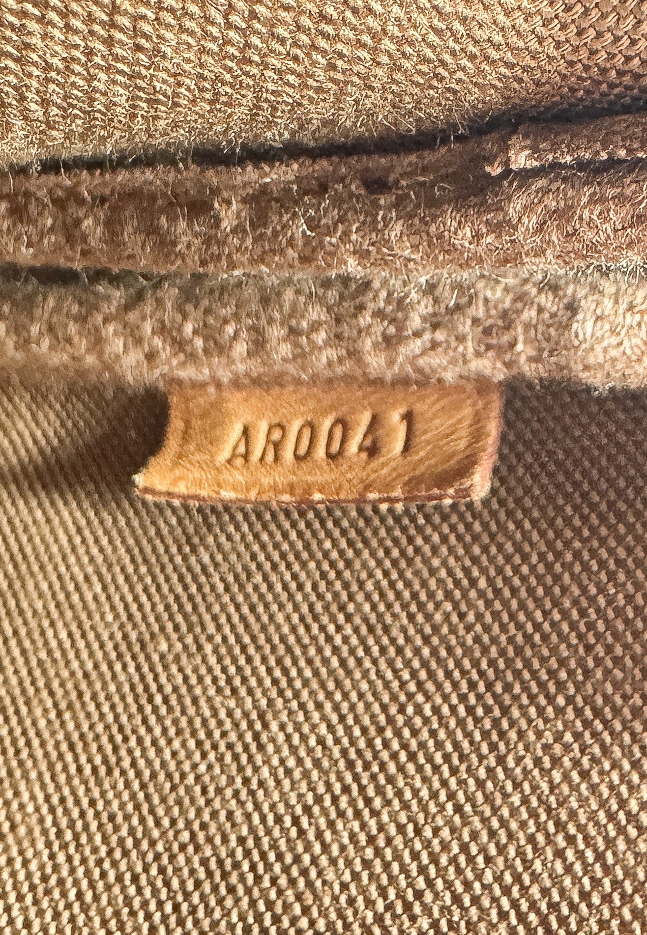 Louis Vuitton monogram Stephen Sprouse graffiti pochette AR0041