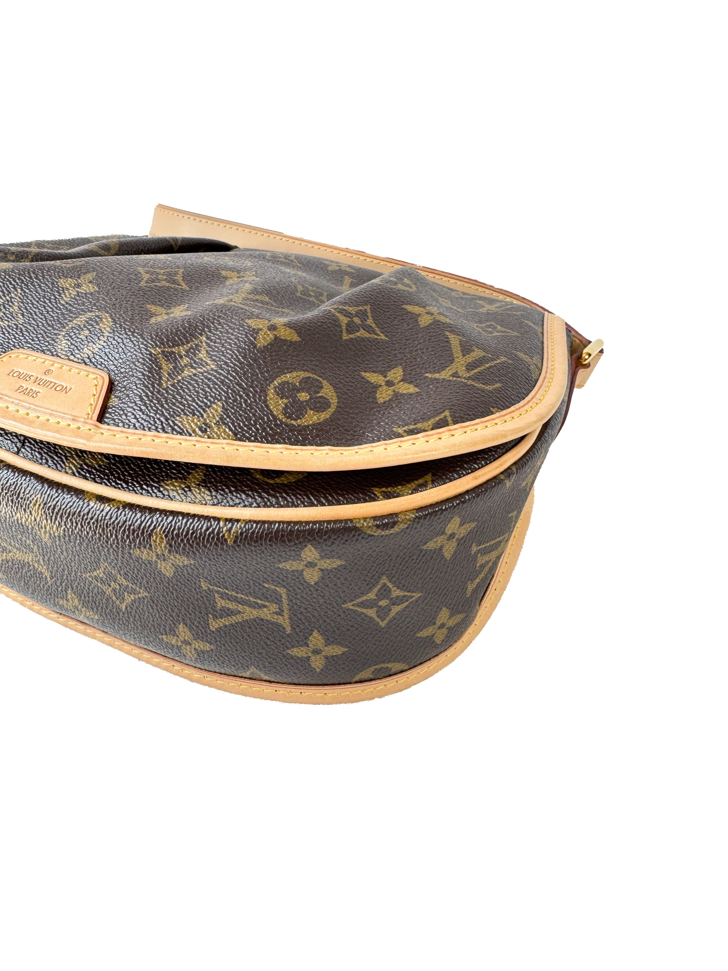 Louis Vuitton Menilmontant Monogram Canvas PM DU1192