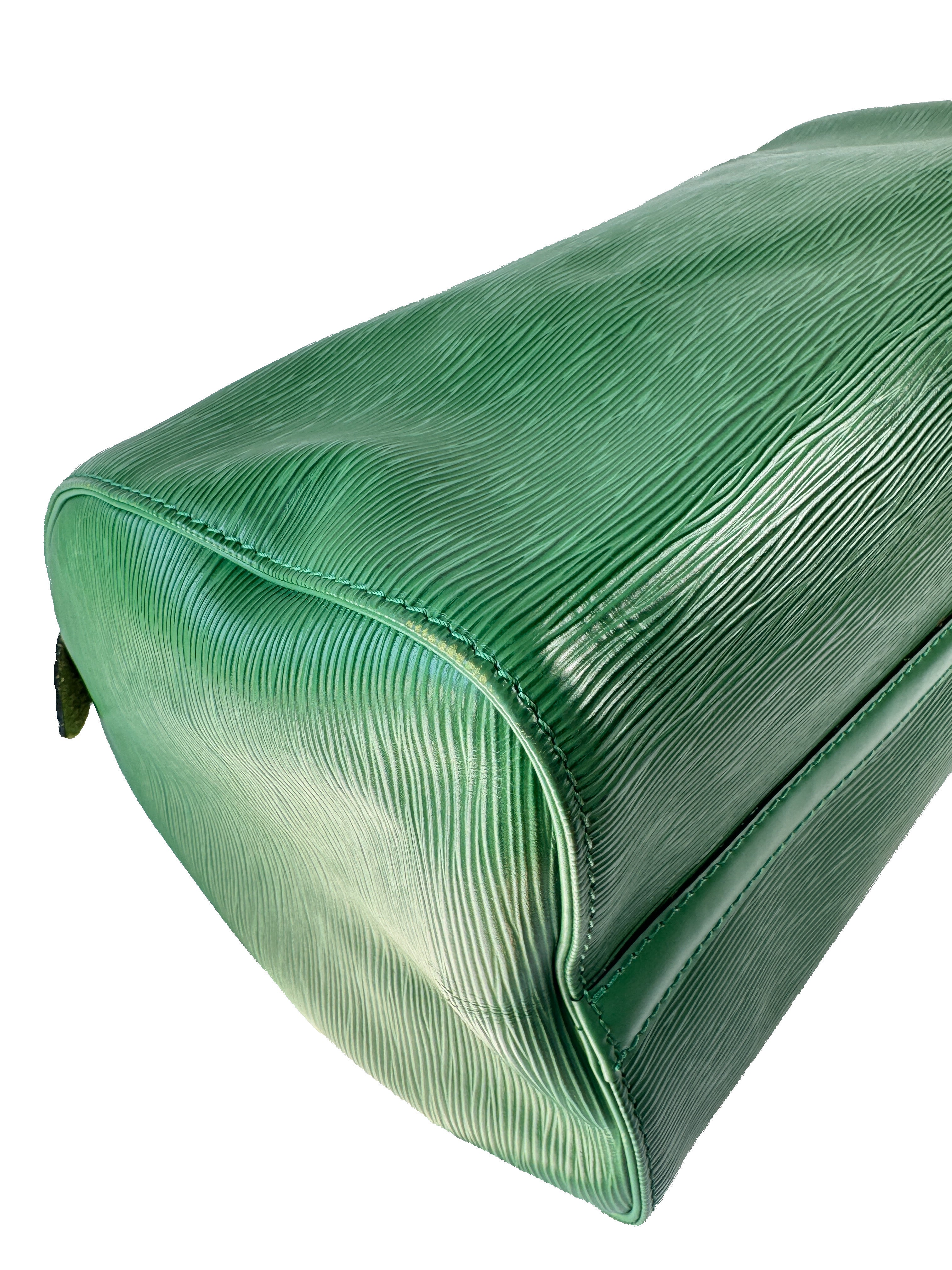 Louis Vuitton Borneo green epi speedy 35 VI0934