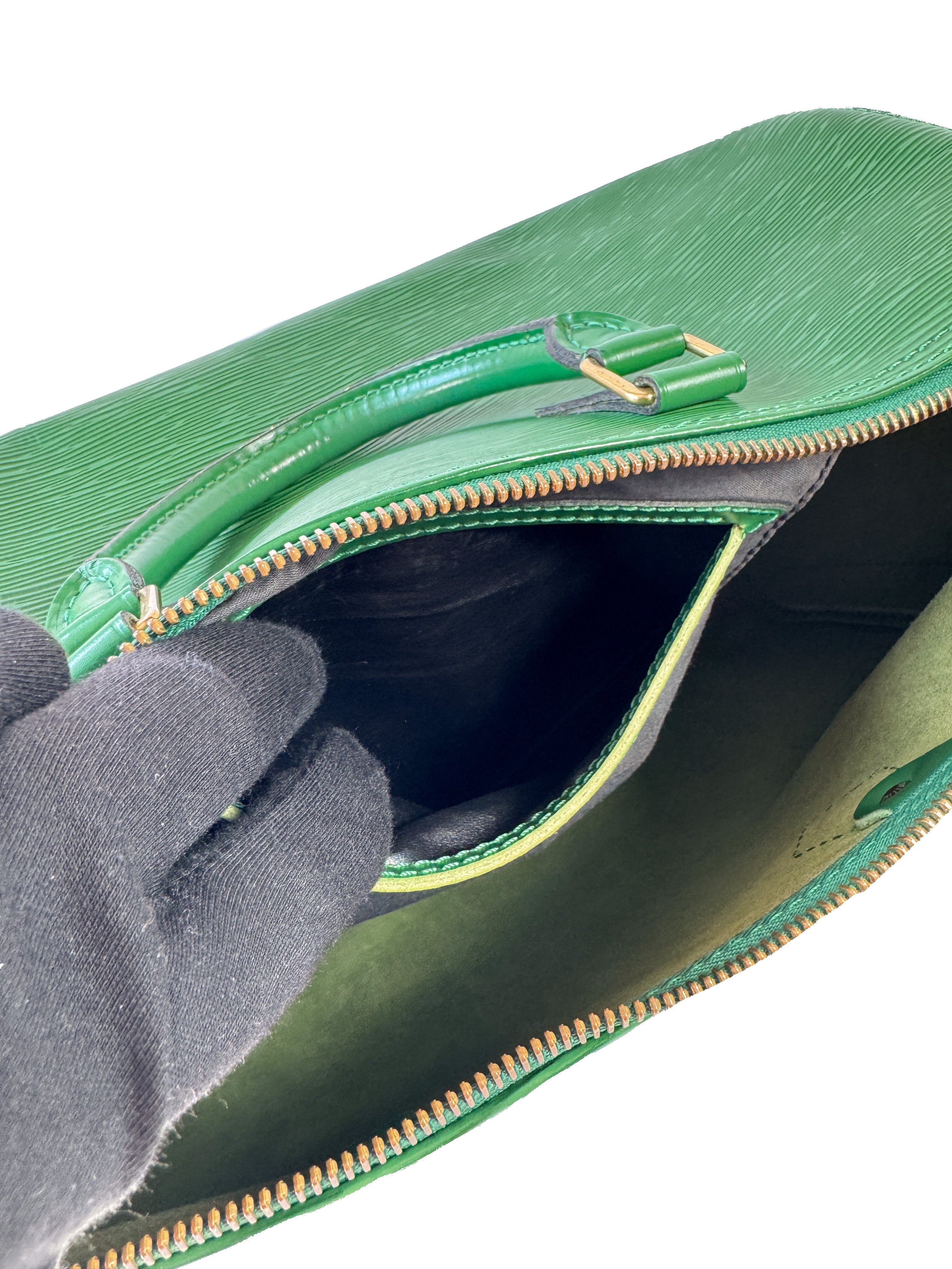 Louis Vuitton Borneo green epi speedy 35 VI0934