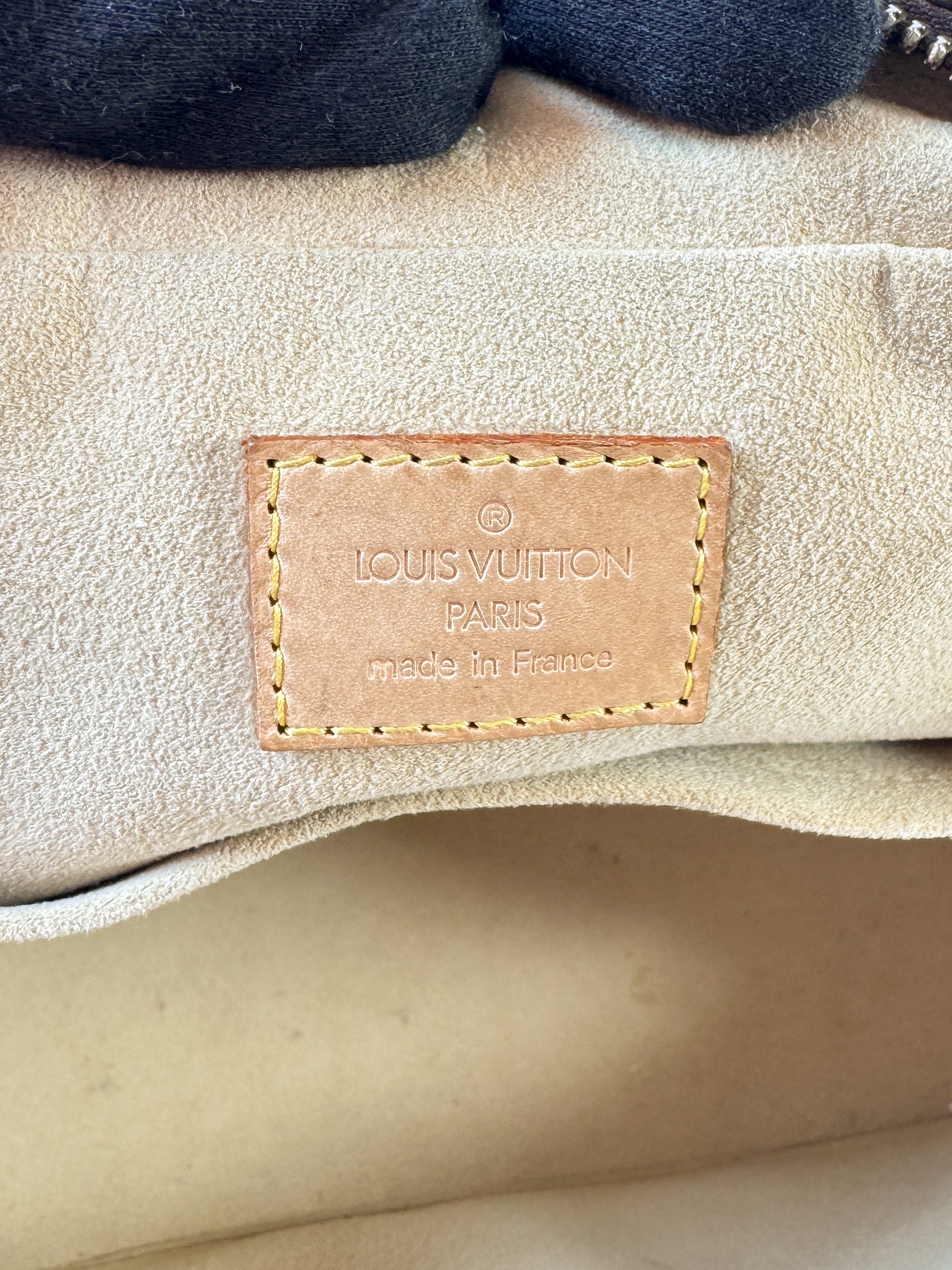 Louis Vuitton monogram Manhattan PM VI0085