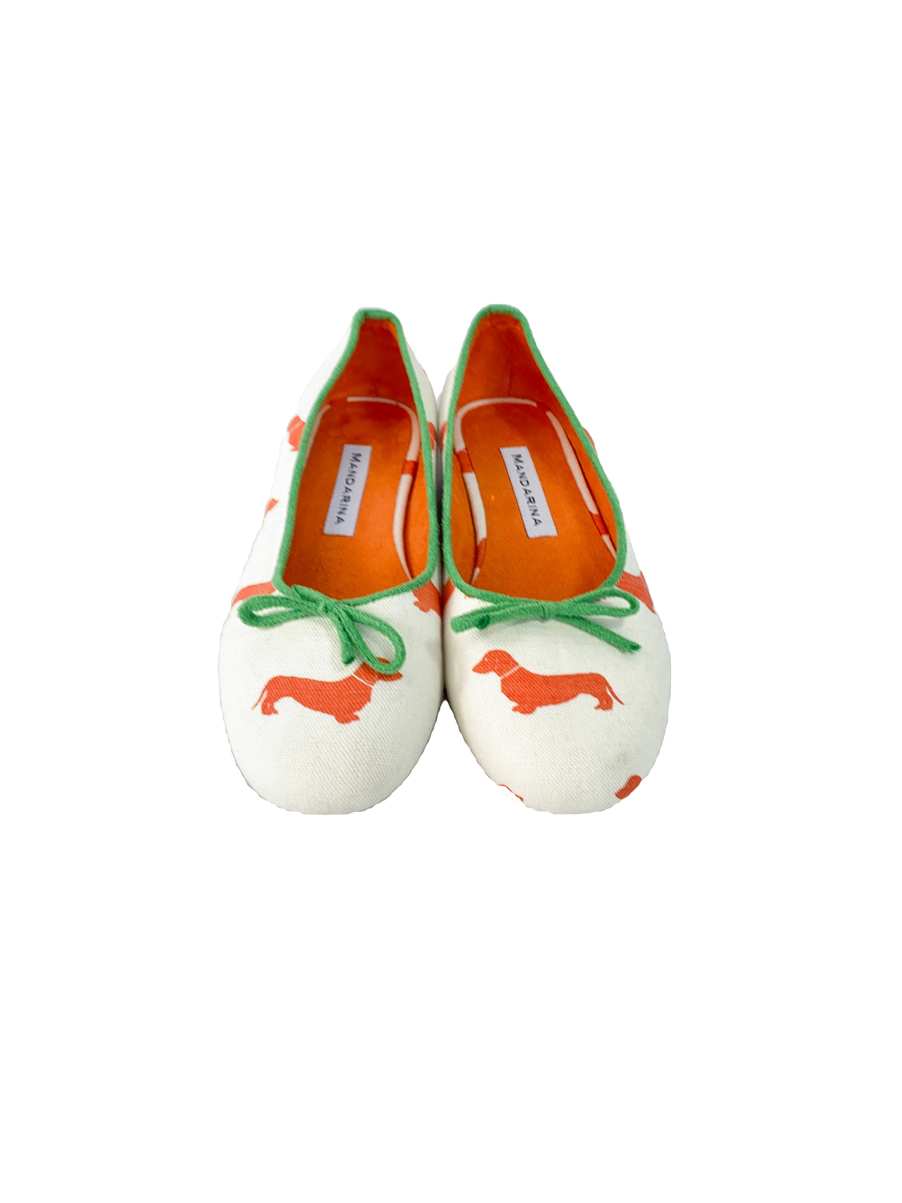 Mandarina white and orange dachshund flats size 7