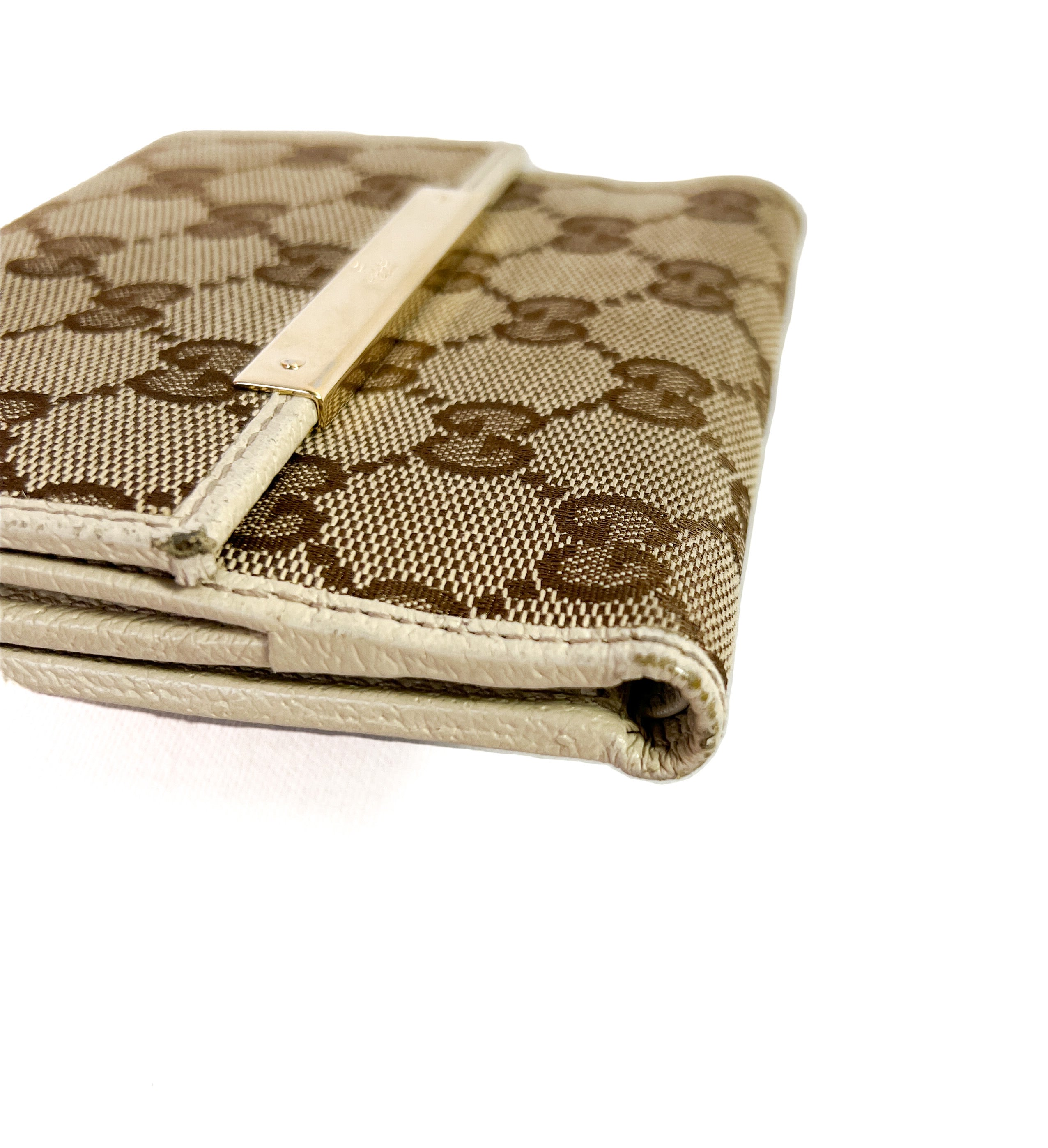 Gucci white & brown signature leather canvas wallet