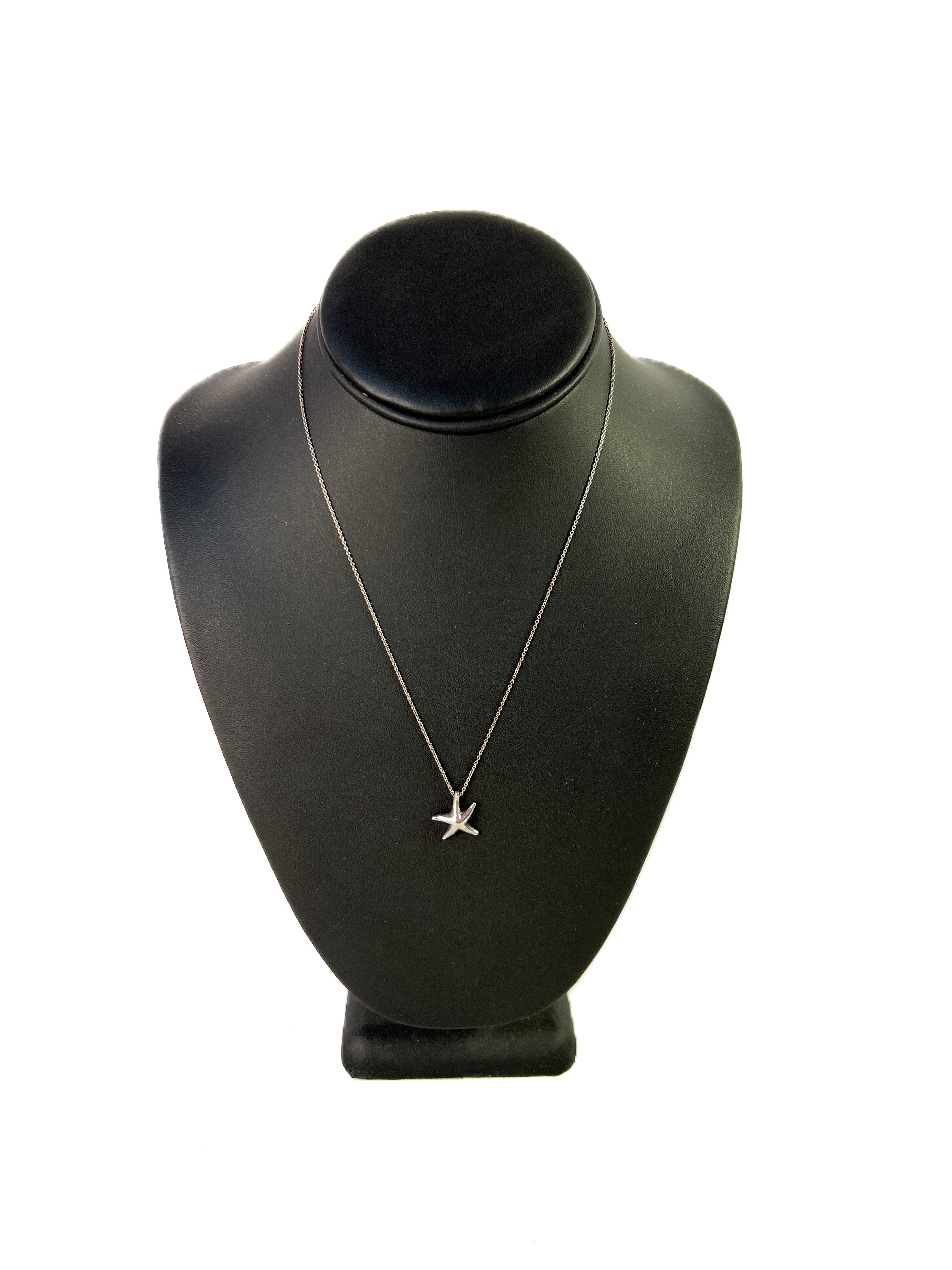 Tiffany & Co Elsa Peretti mini starfish necklace