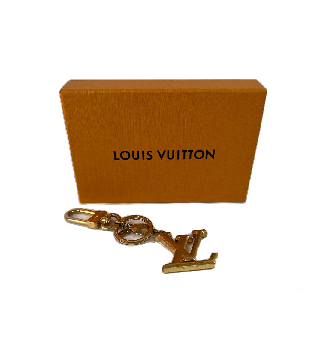 Louis Vuitton Gold Metal LV Facettes Bag Charm, myGemma