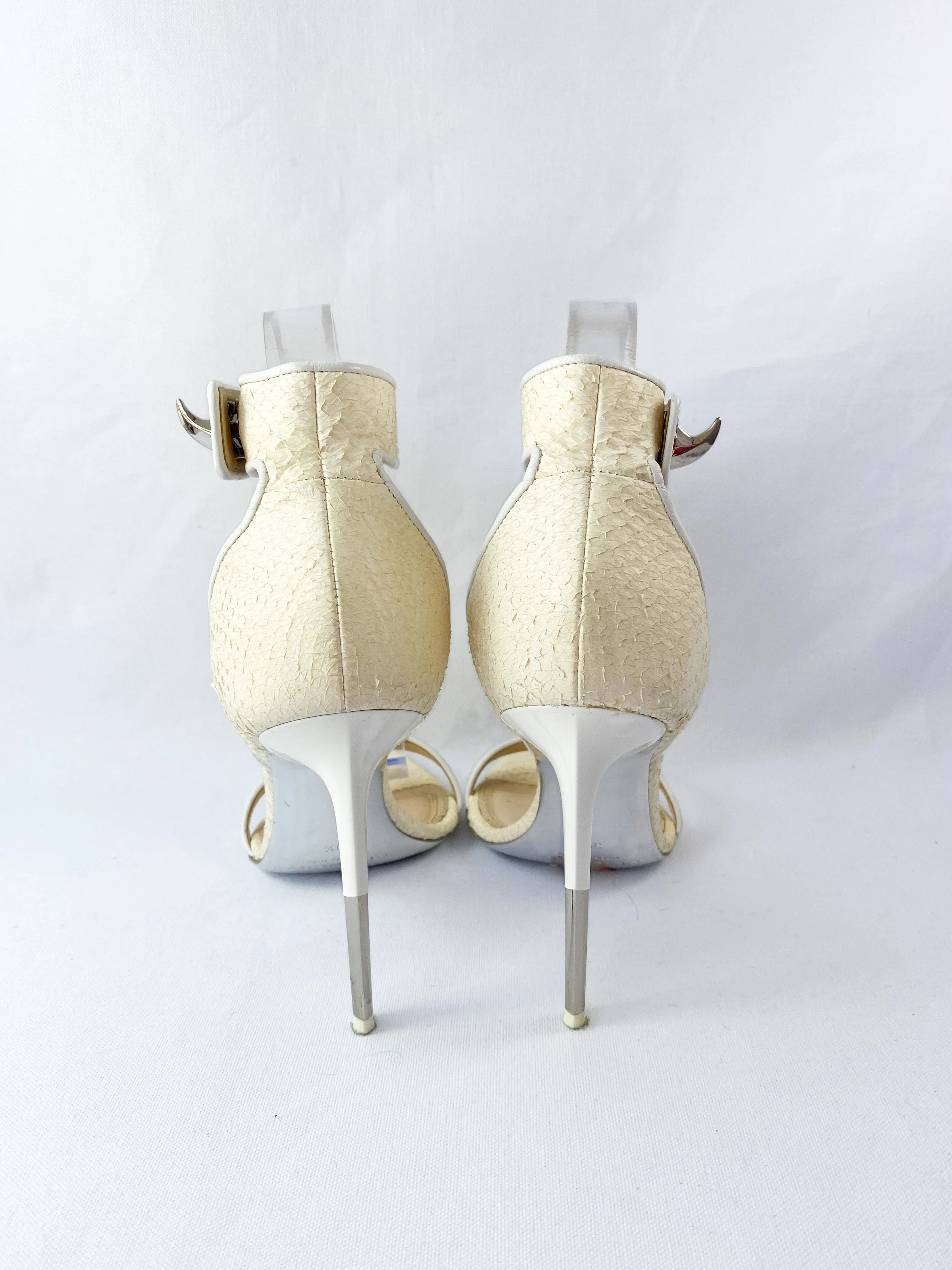 Givenchy cream python shark tooth pumps size 39.5 - My Girlfriend's Wardrobe LLC