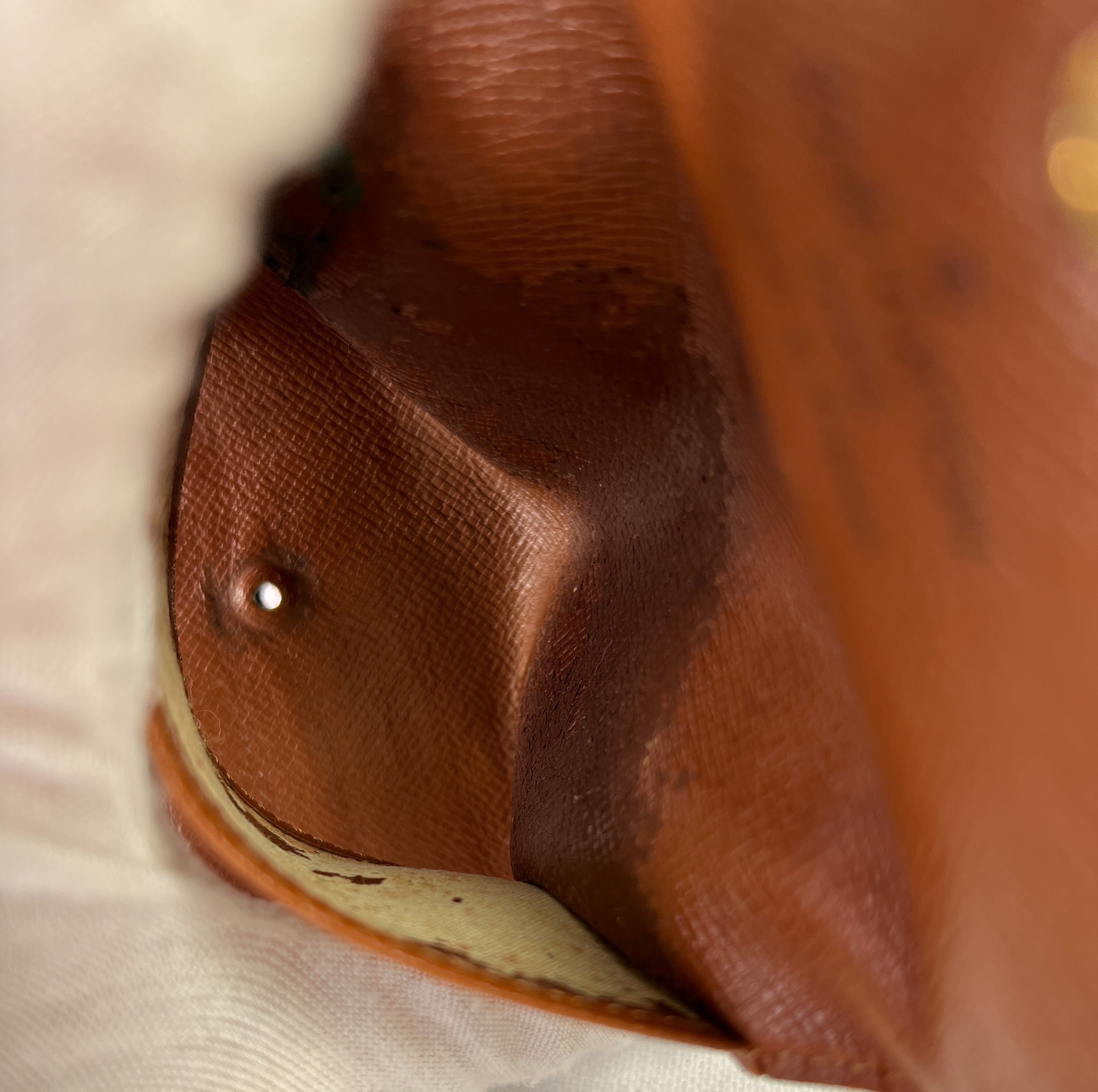 Louis Vuitton monogram vintage key holder