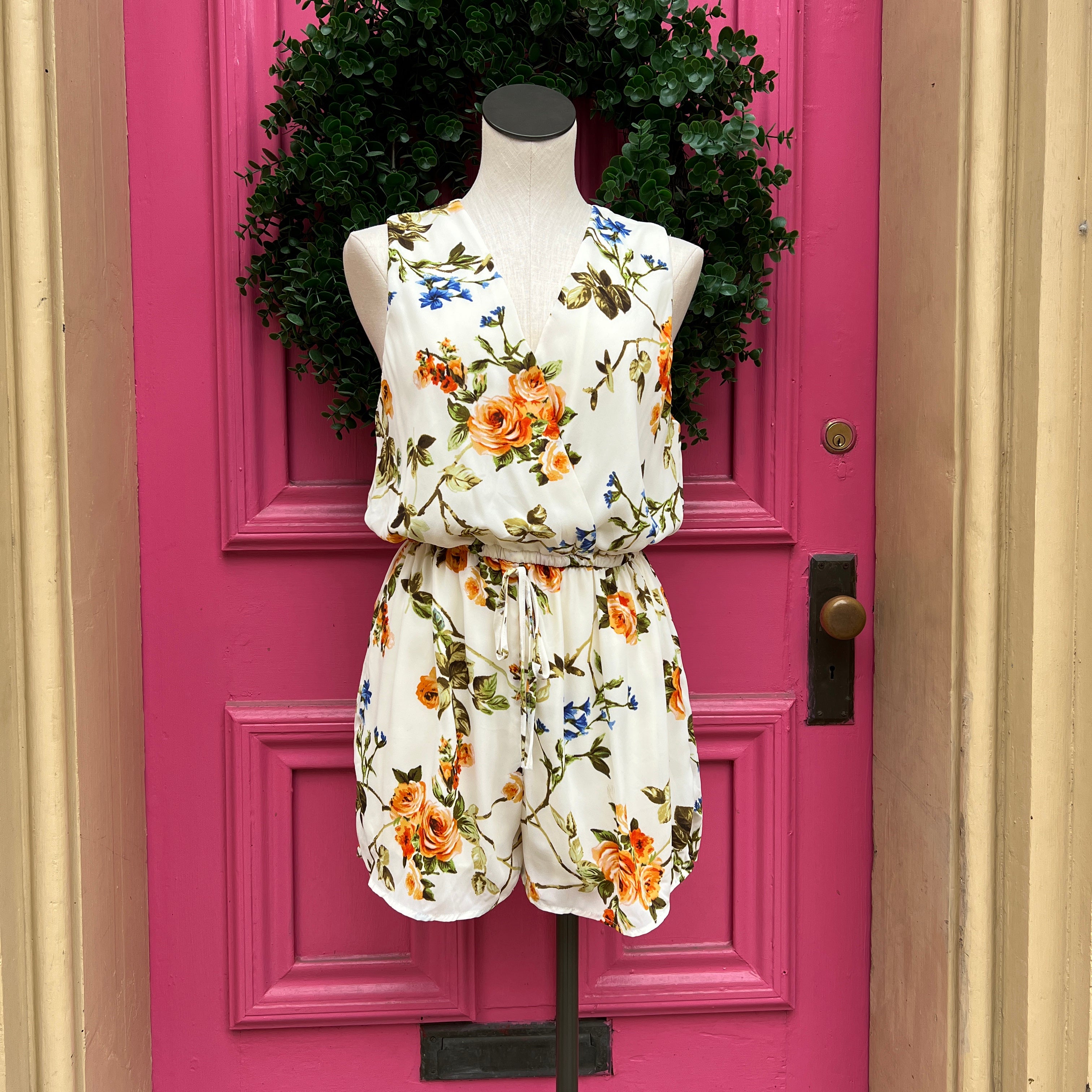 Available by Angela Fashion floral romper size L NWT