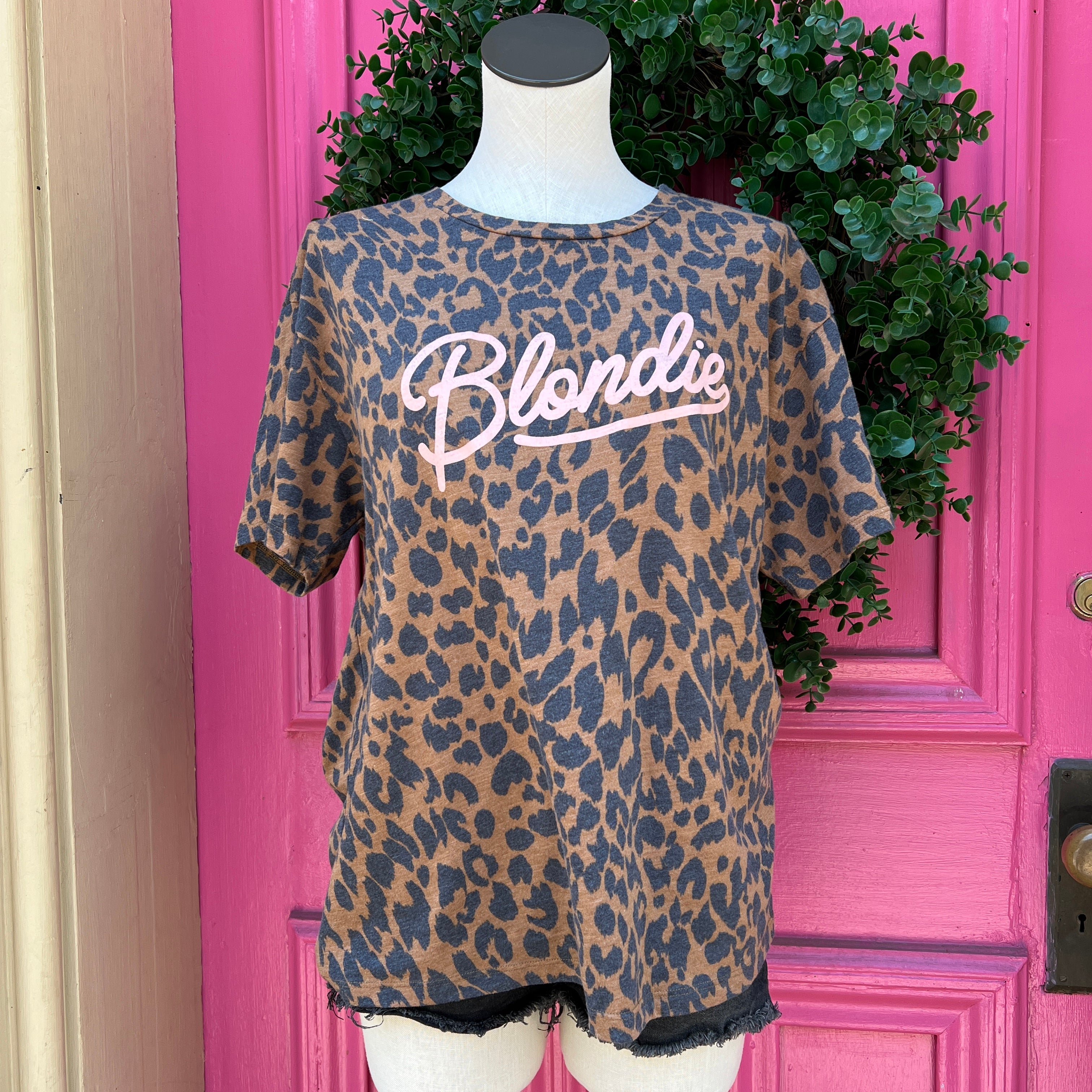 Zutter leopard print blondie tee size M