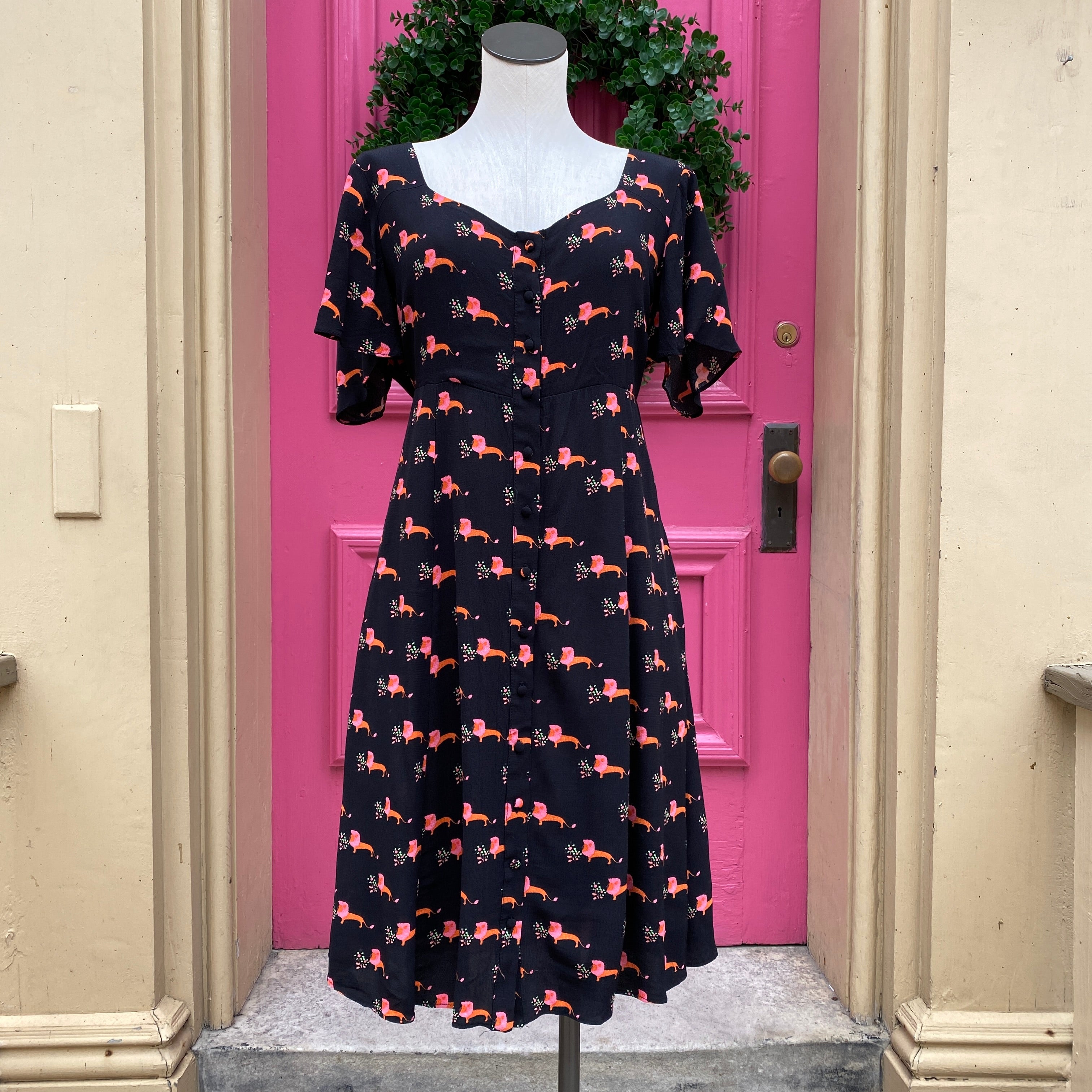 Maeve lion print short sleeve button up dress size 16