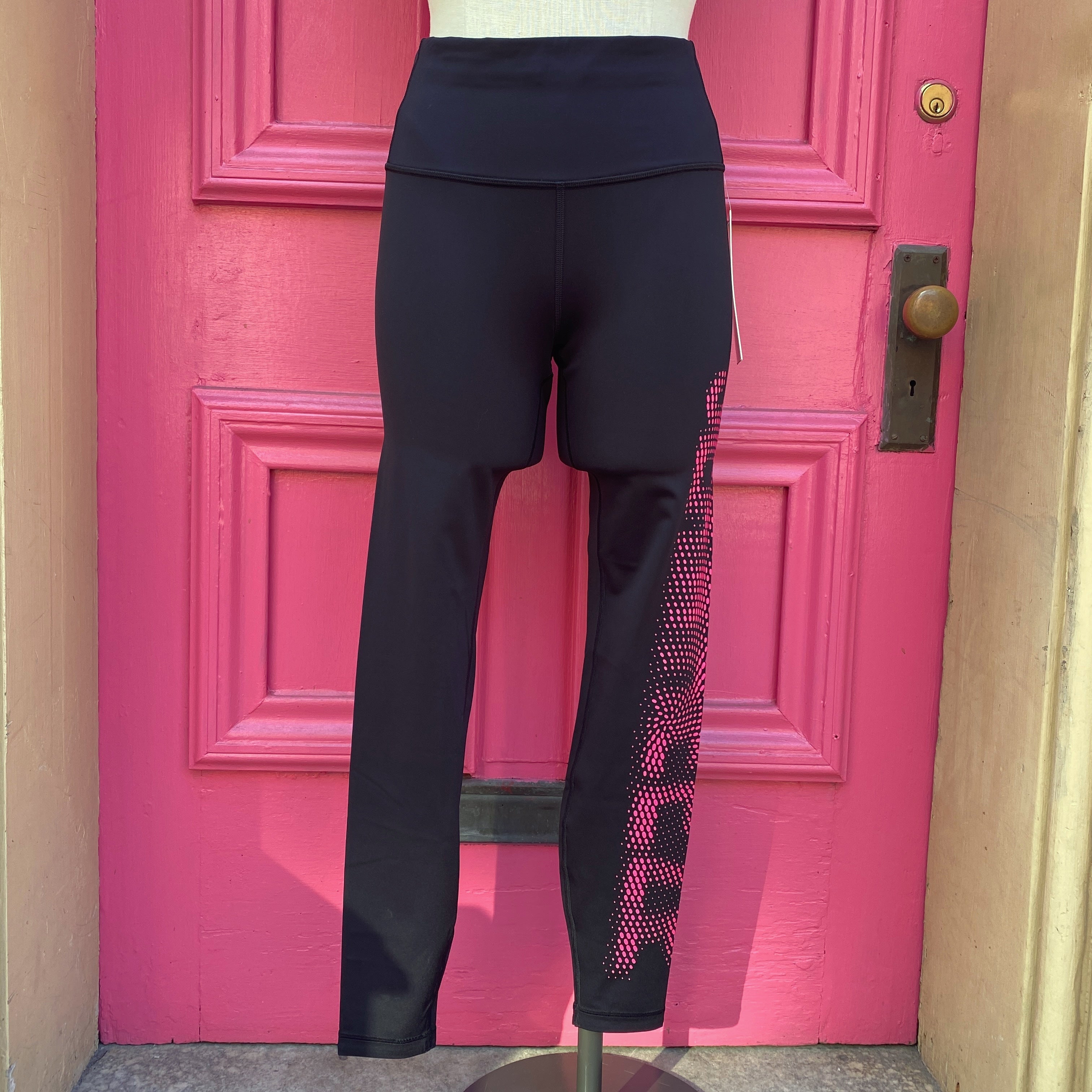 Lululemon black pink workout leggings size 10 new with tags
