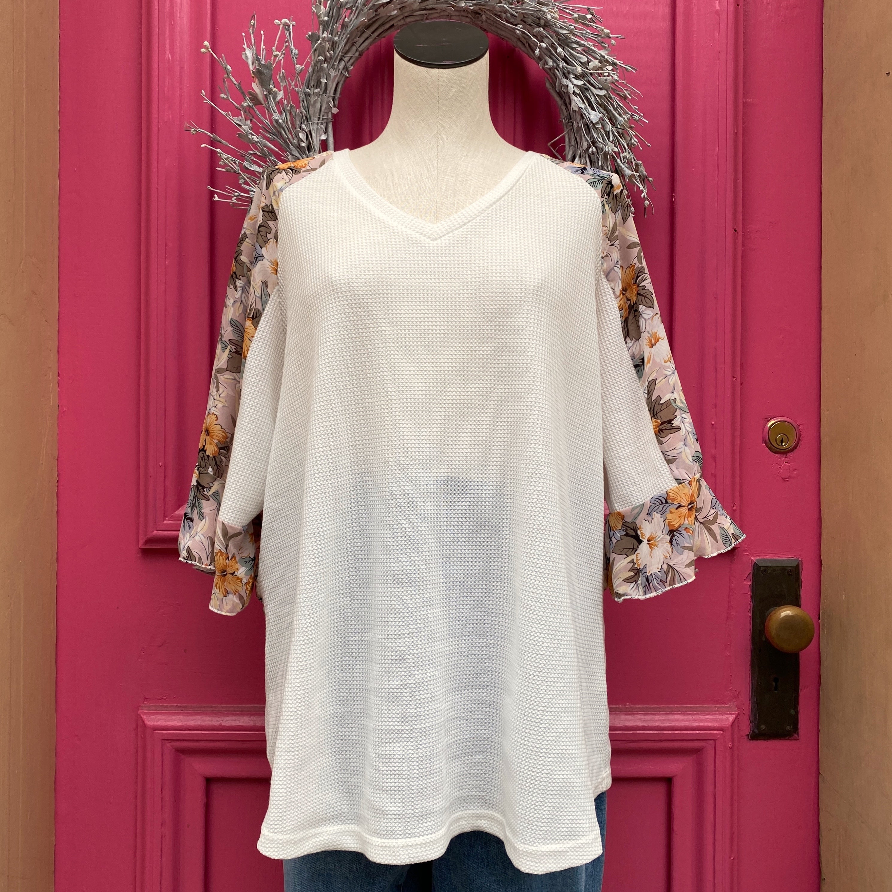 Grace & Emma white floral top size 2X