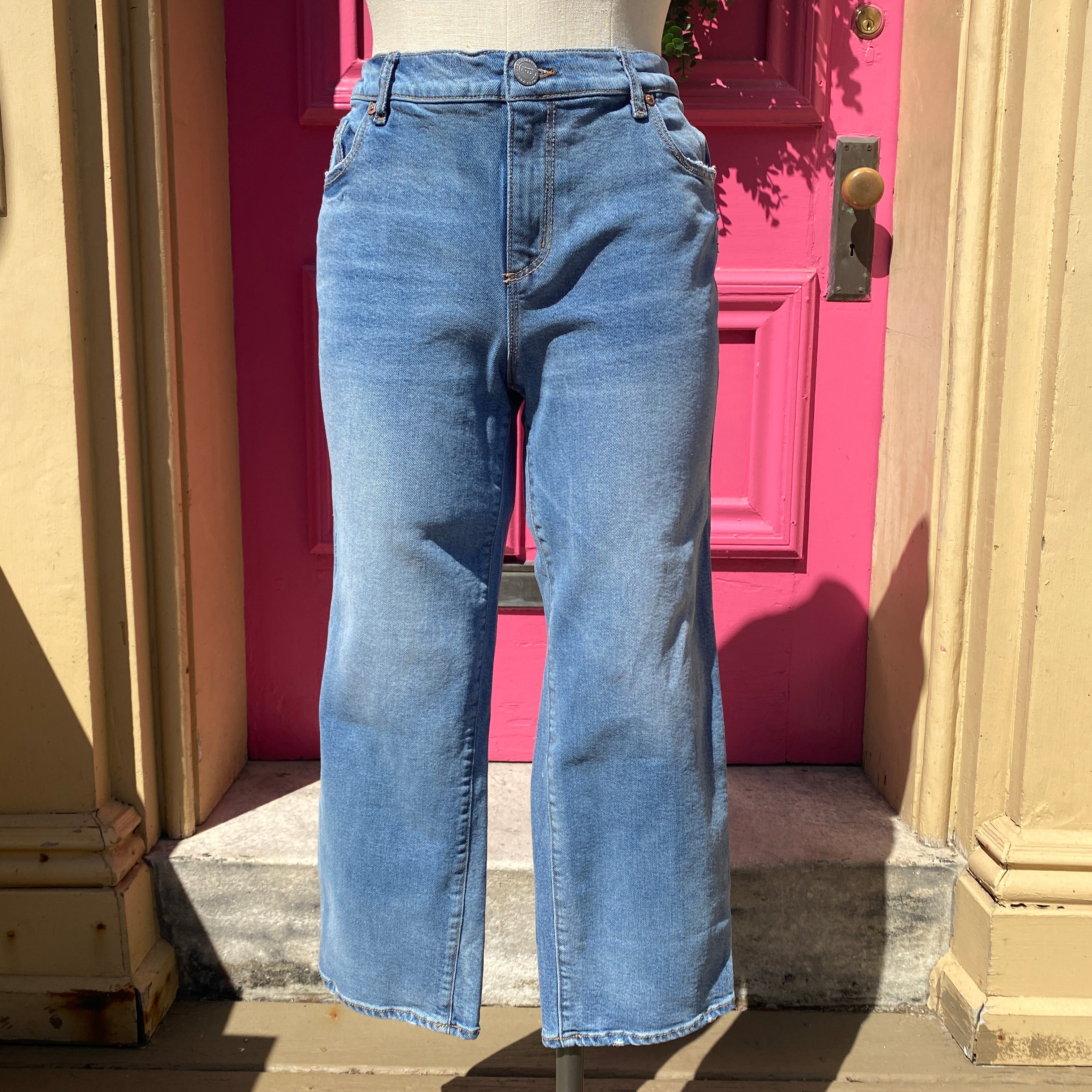 Loft straight crop jeans size 8
