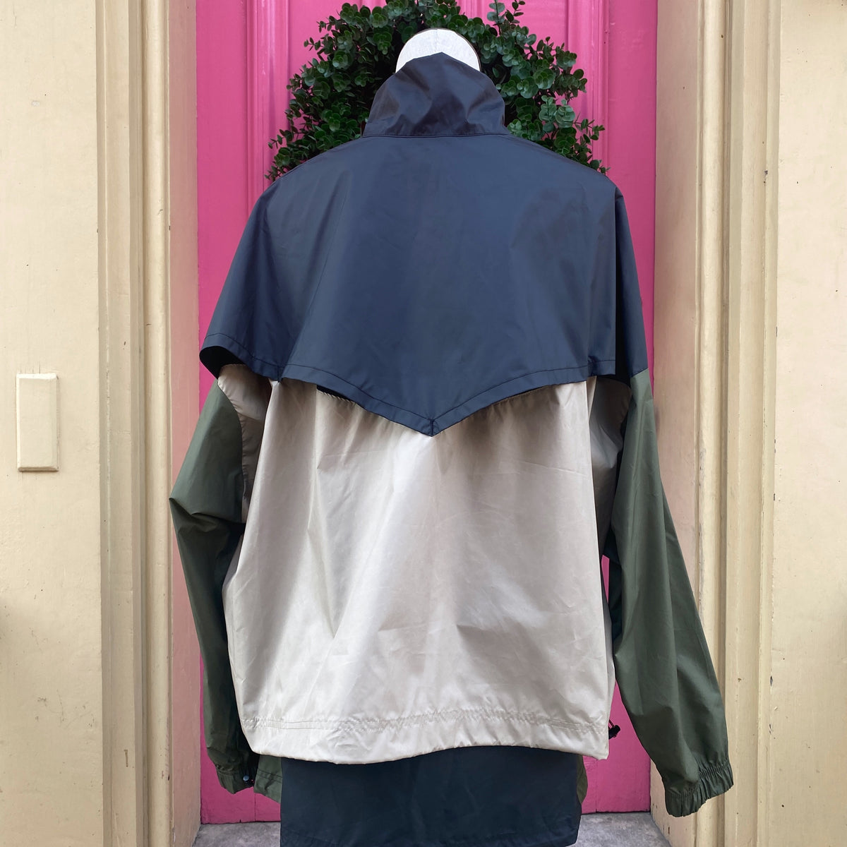 Nike black olive skirt pullover set size XXL