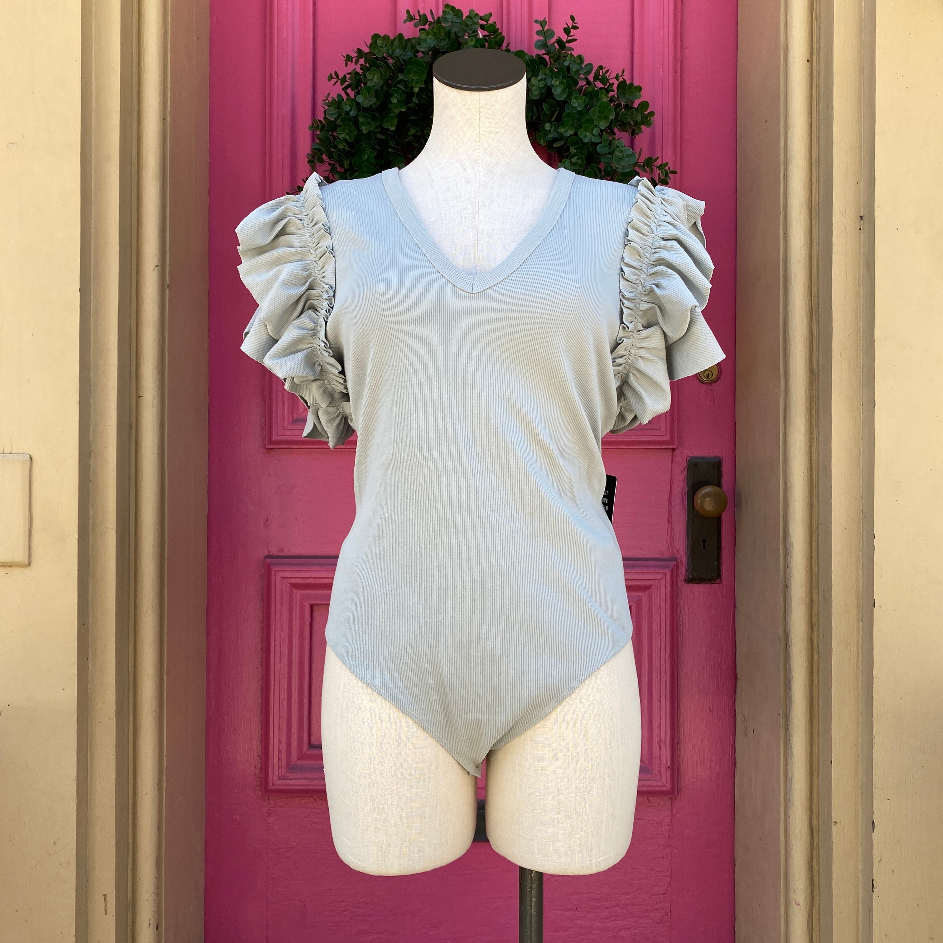 Express gray ruffle bodysuit size XL New With Tags