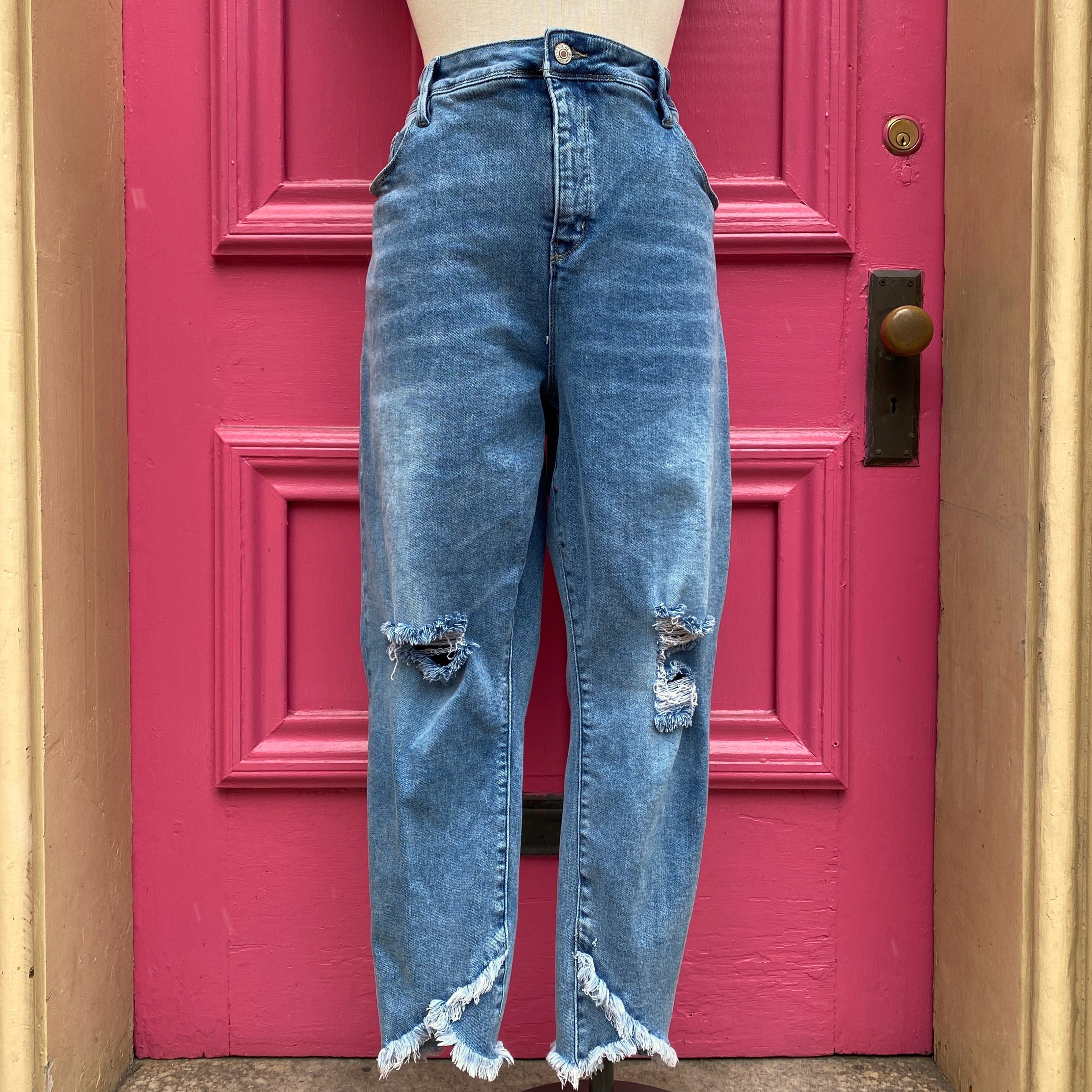 Royalty distressed ankle jeans size 24W
