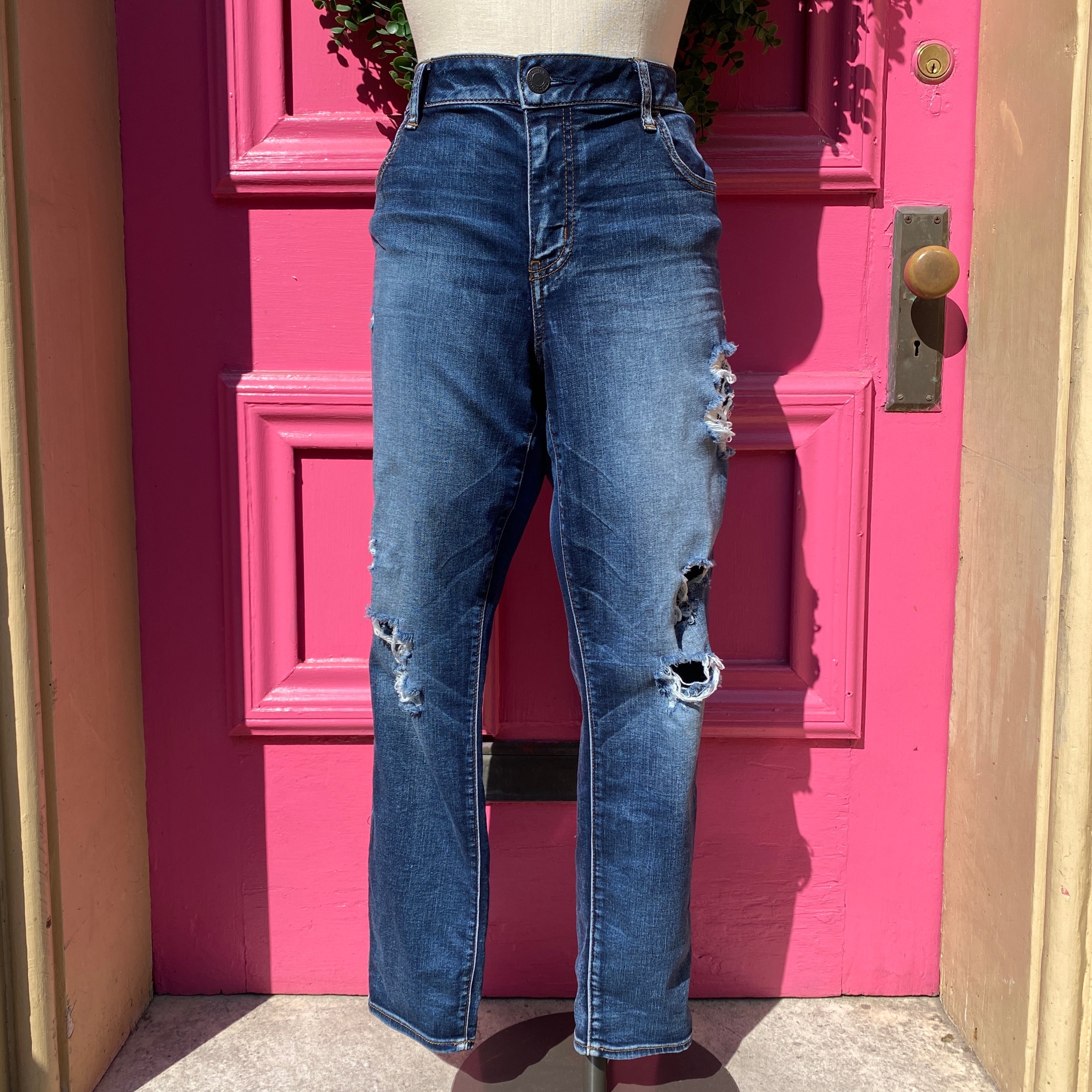 American Eagle jegging ankle distressed jeans size 18