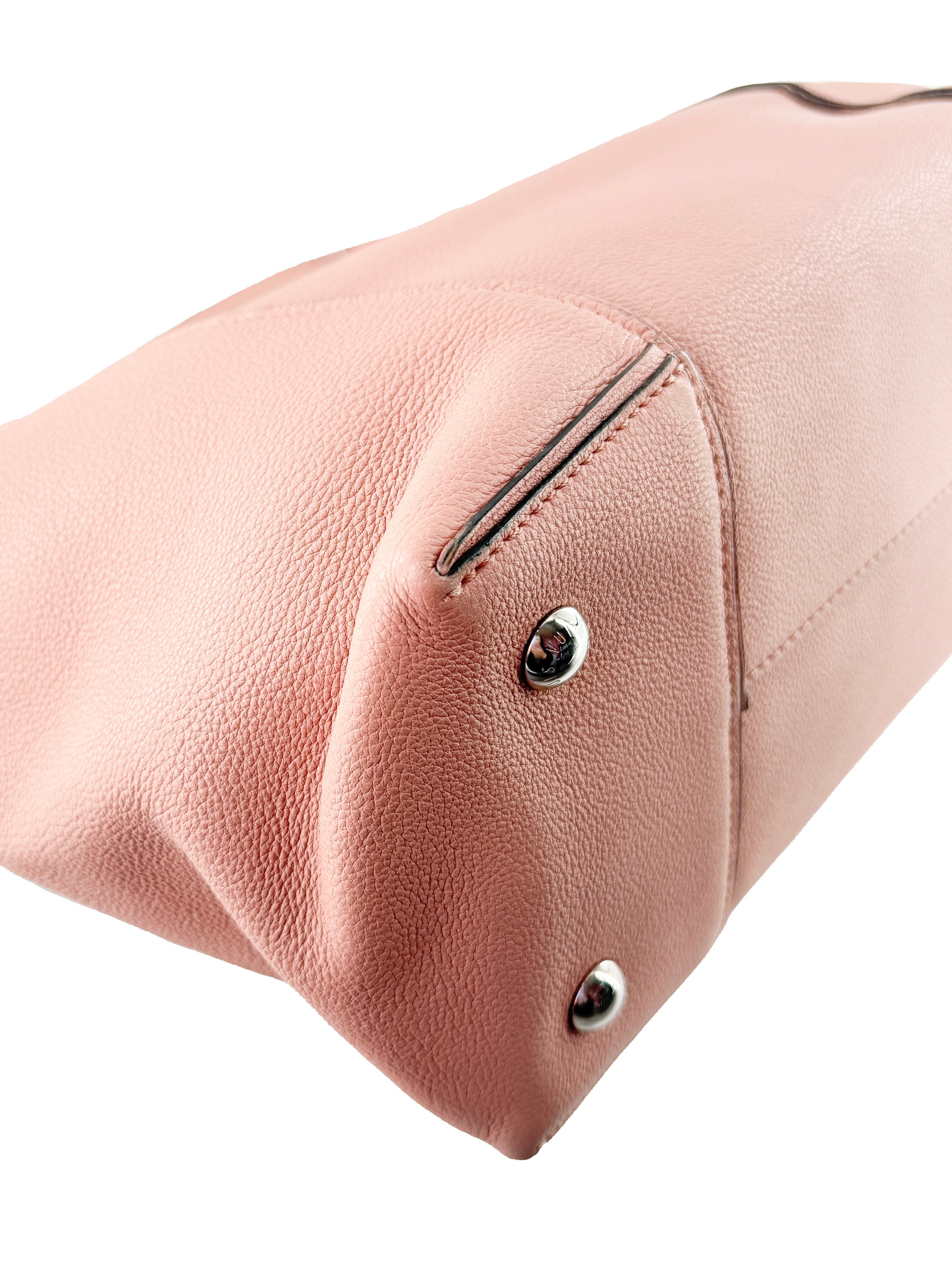 Louis Vuitton pink Cachemire leather Soft Lockit MM DK3107