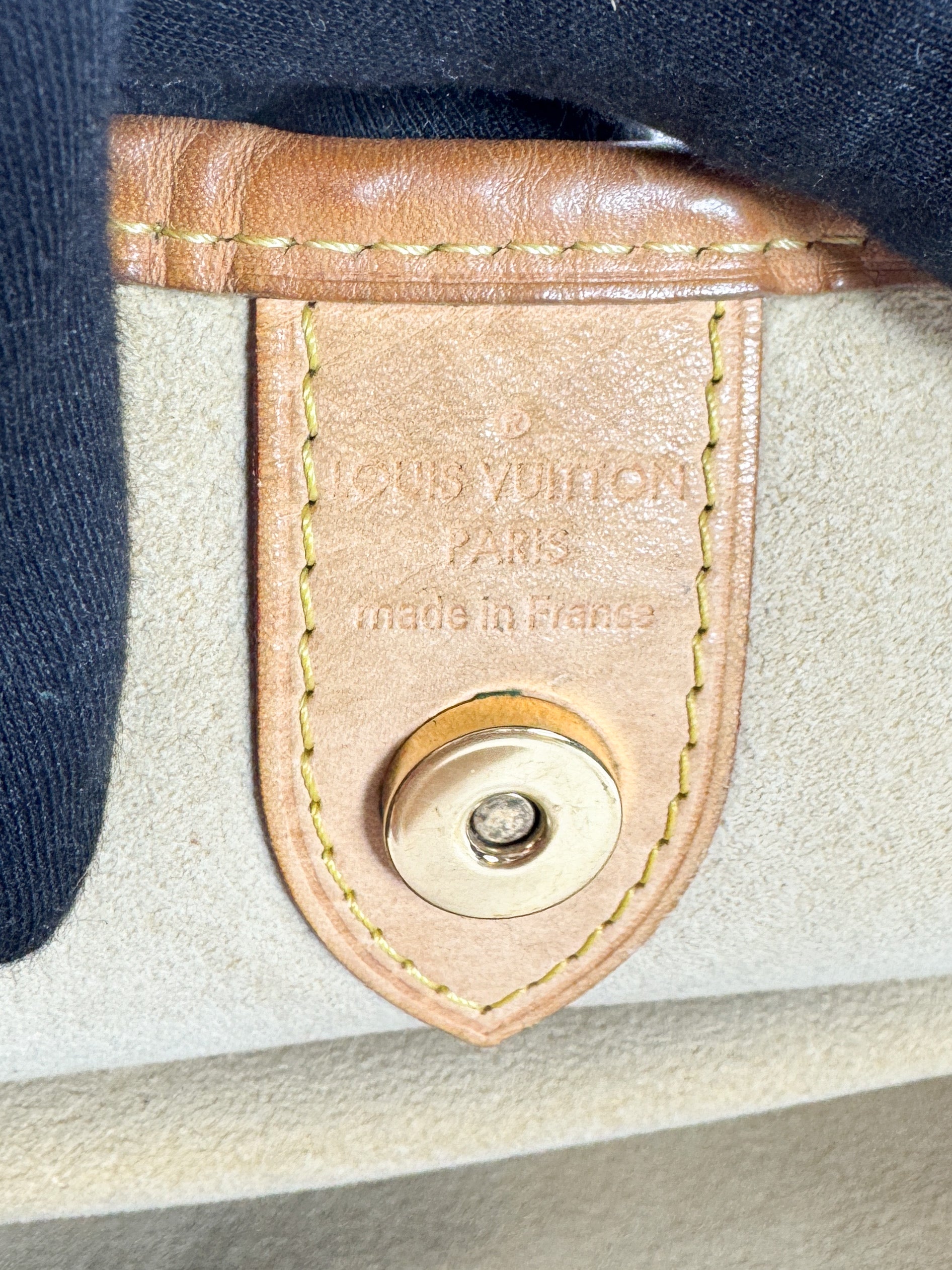 Louis Vuitton damier azur galliera PM MI2180