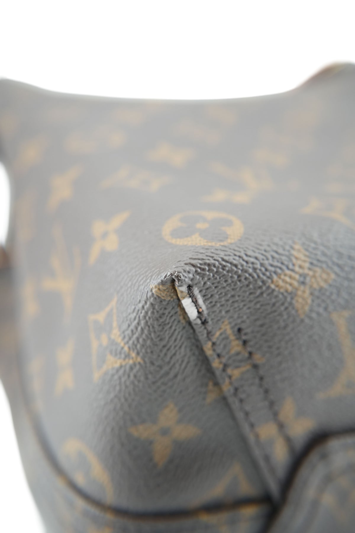 Louis Vuitton monogram Atlantis GM NFC
