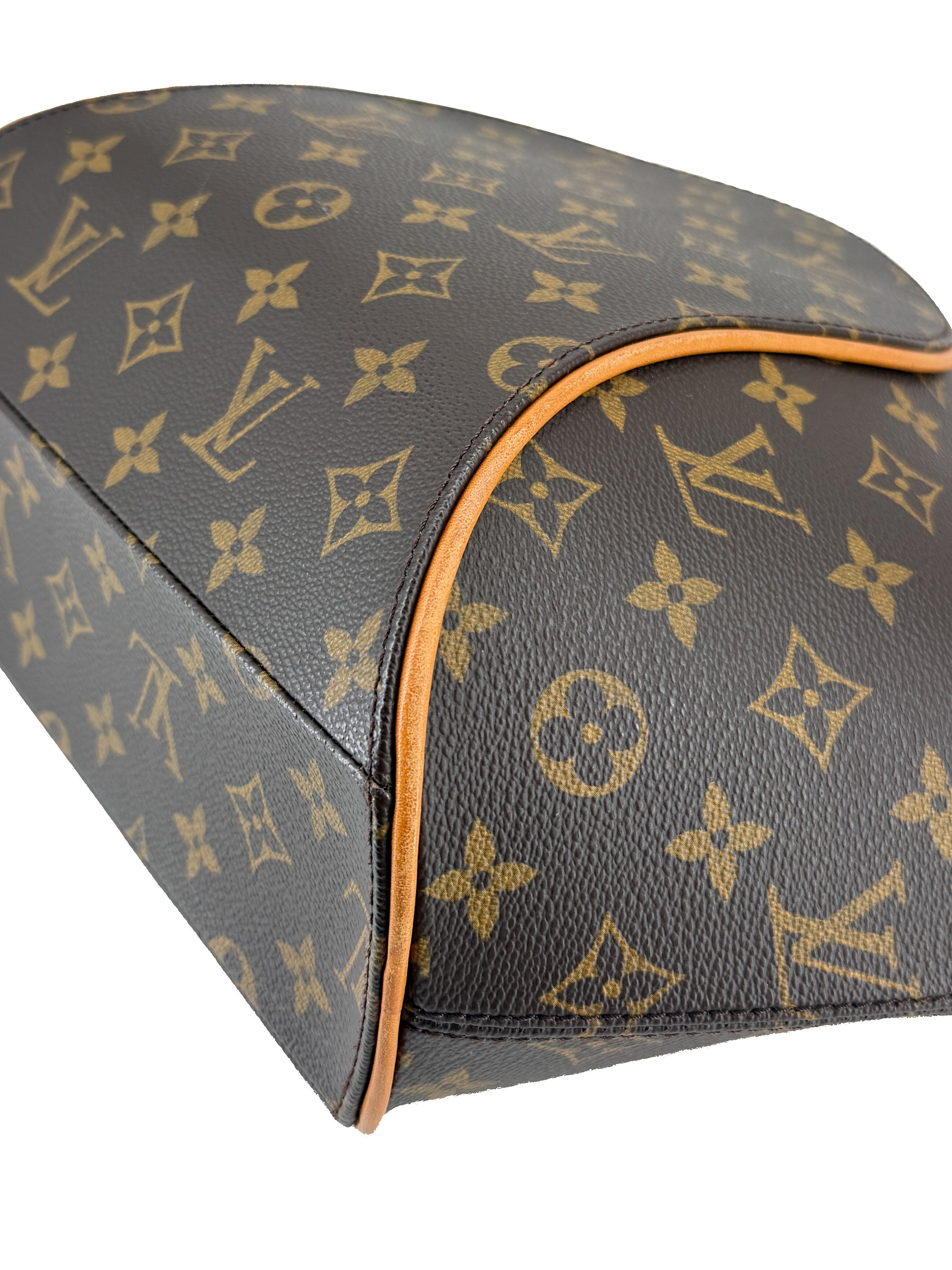 Louis Vuitton monogram Ellipse MM TH0044