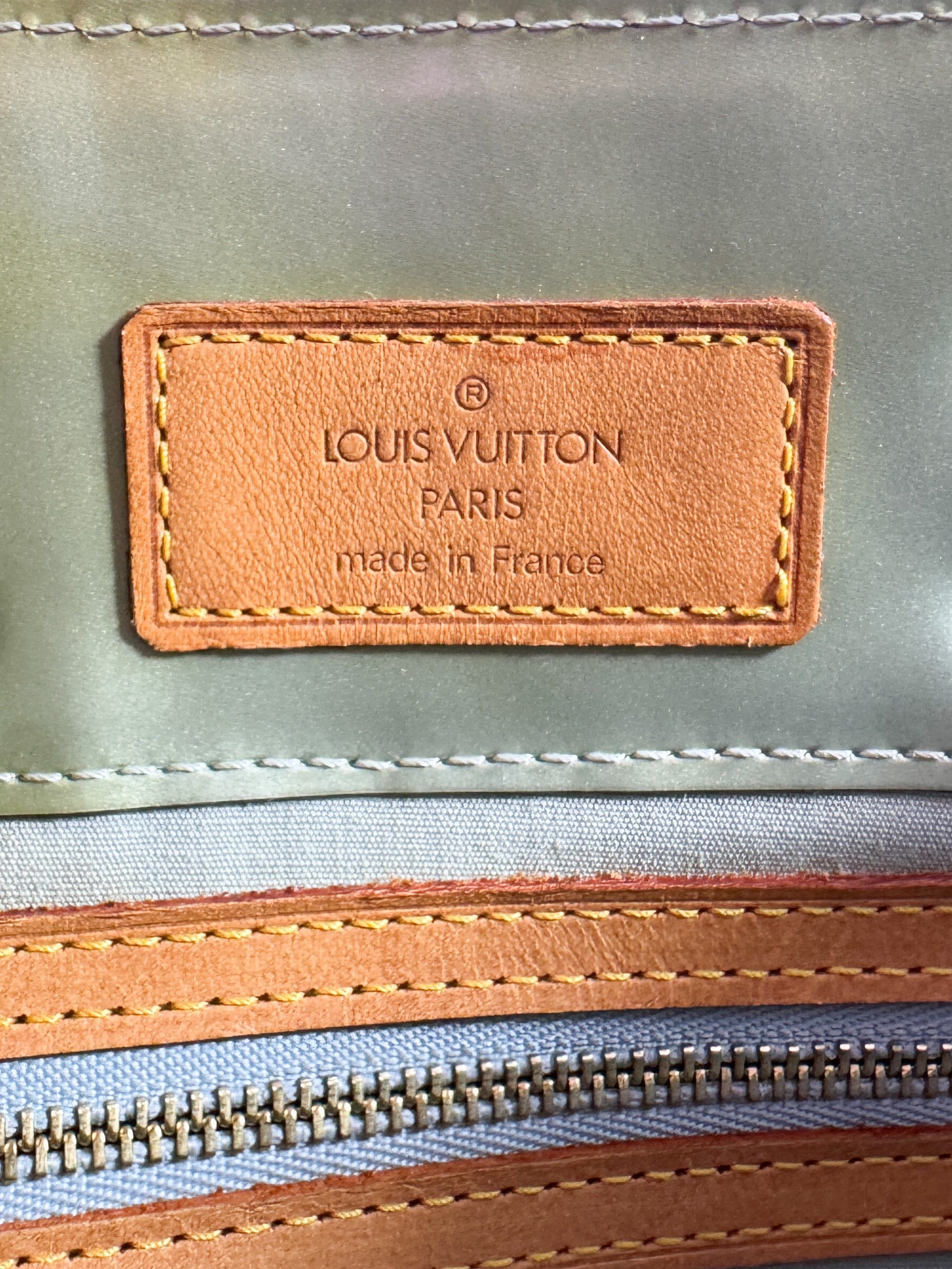 Louis Vuitton green vernis Reade PM MI1021