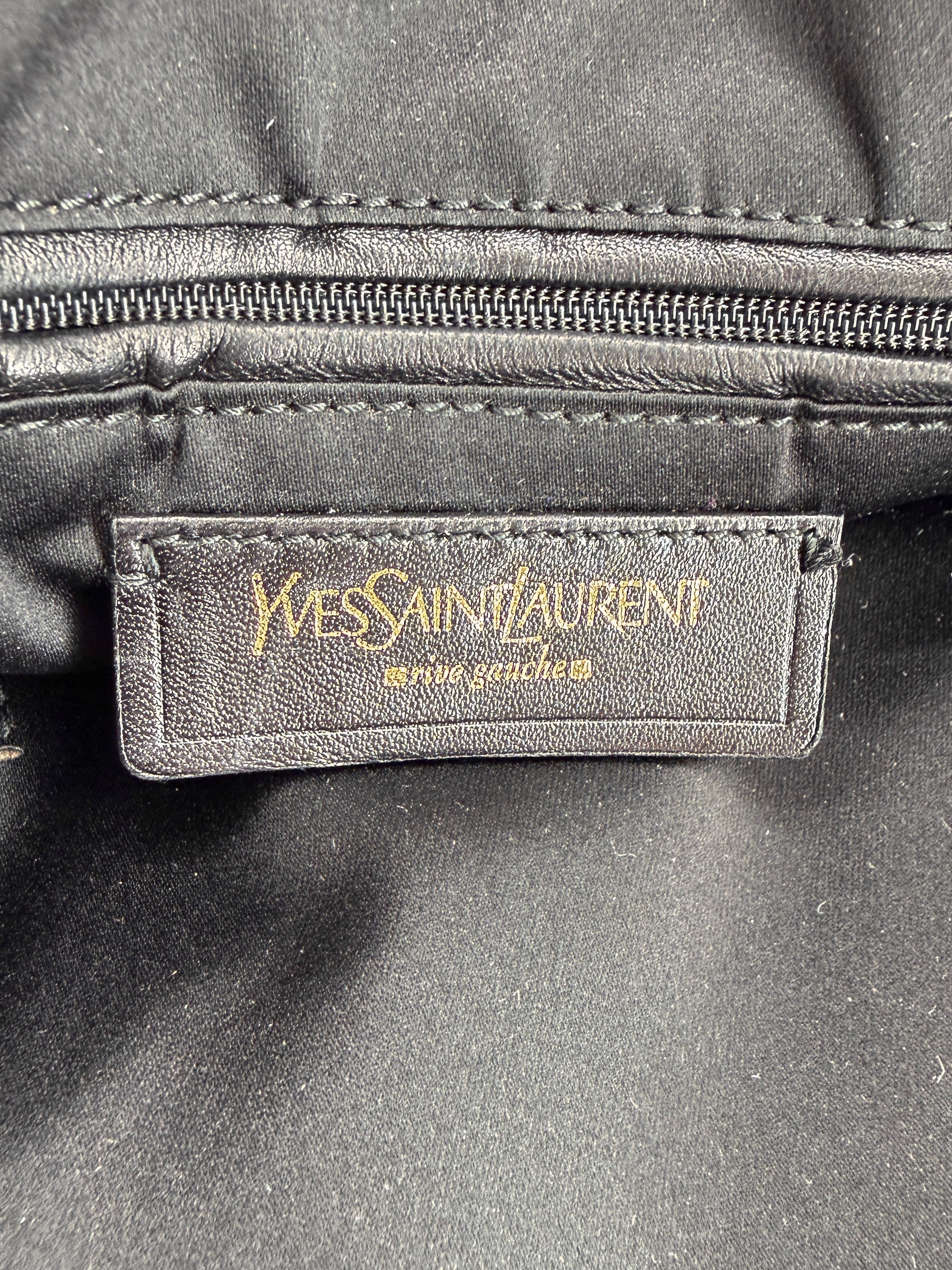 Saint Laurent black patent leather large Muse 153959-491403