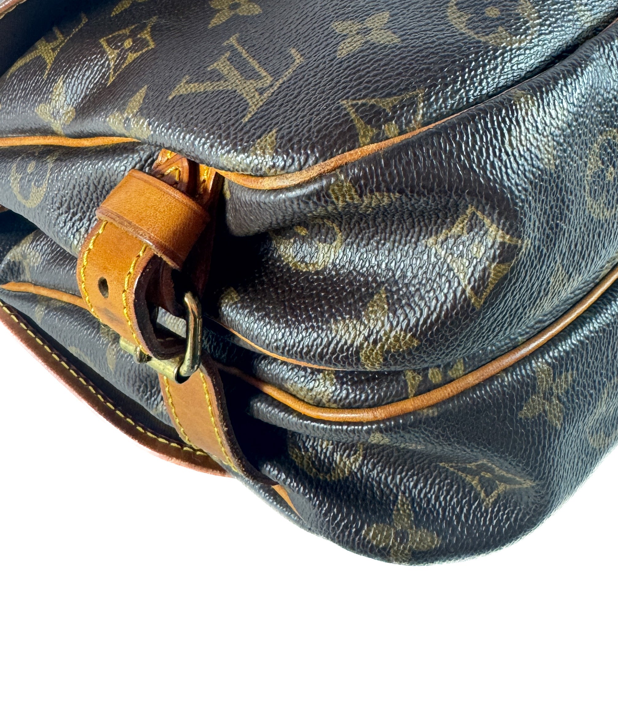 Louis Vuitton monogram Saumur 30 AR1921