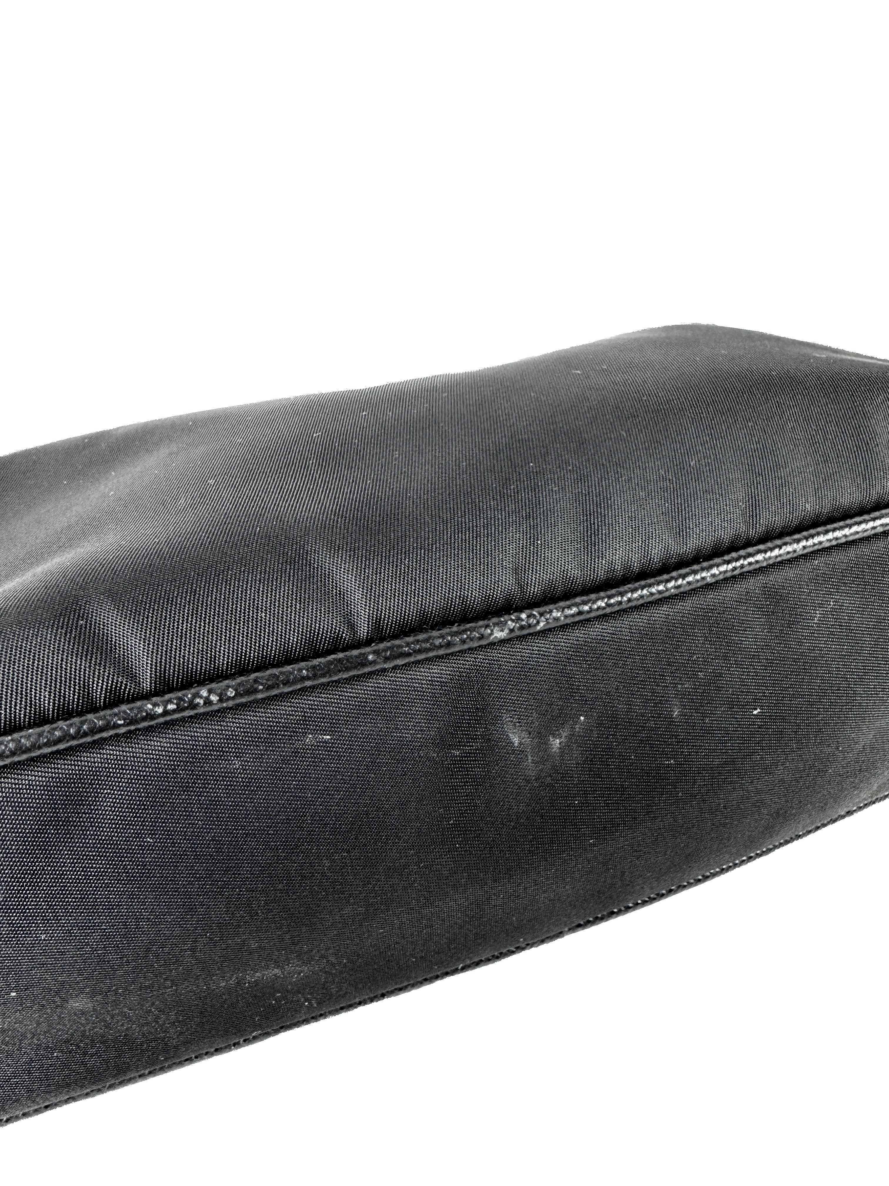 Prada black Re-Edition 2005 small Tessuto shoulder bag 31