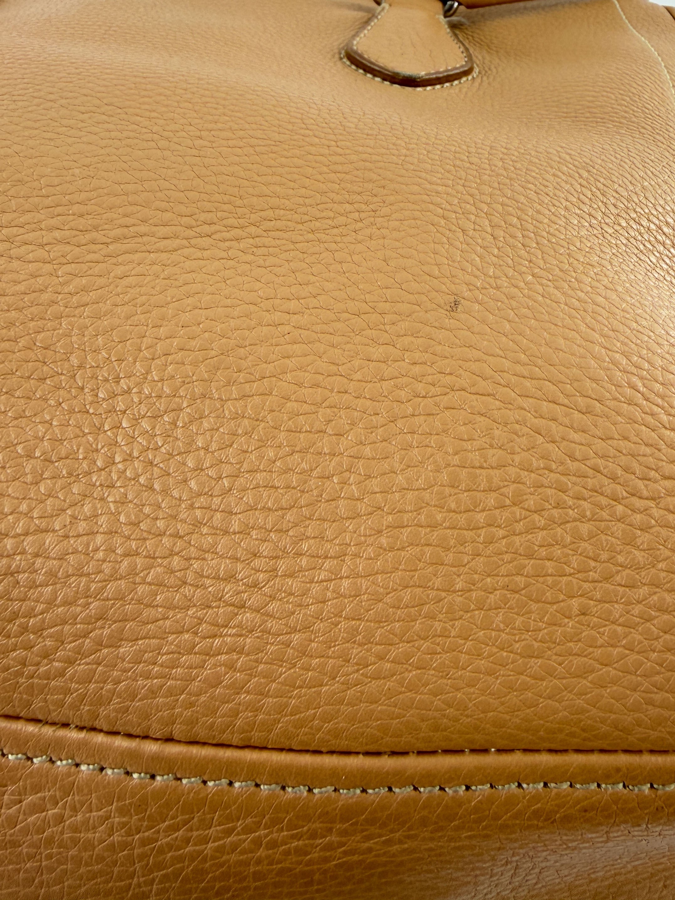 Prada beige Vitello Daino leather shoulder bag 140 - My Girlfriend's Wardrobe LLC