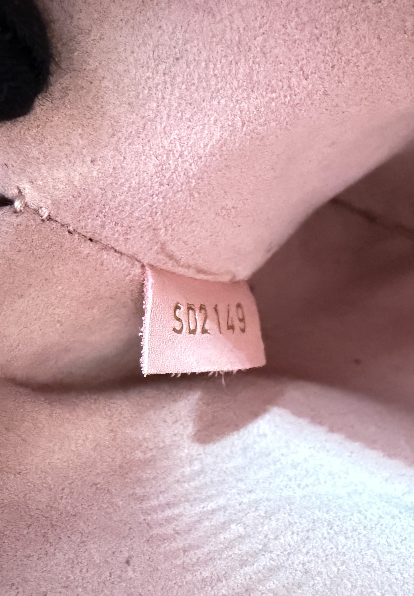 Louis Vuitton monogram pink NeoNoe SD2149