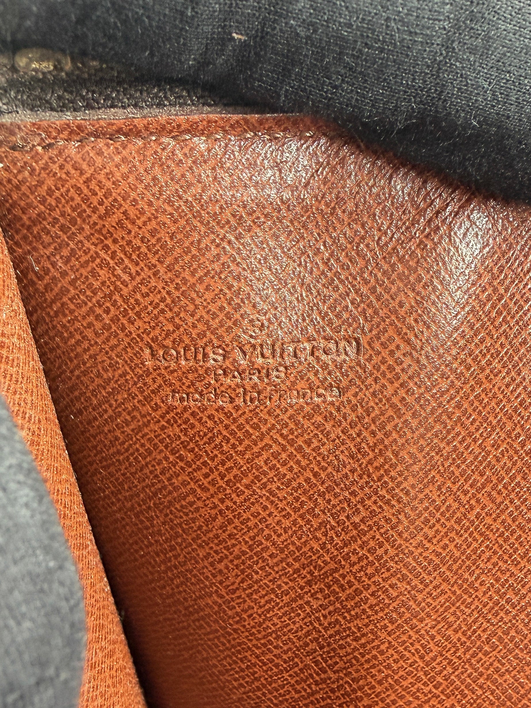Louis Vuitton monogram Porte Documents case 854