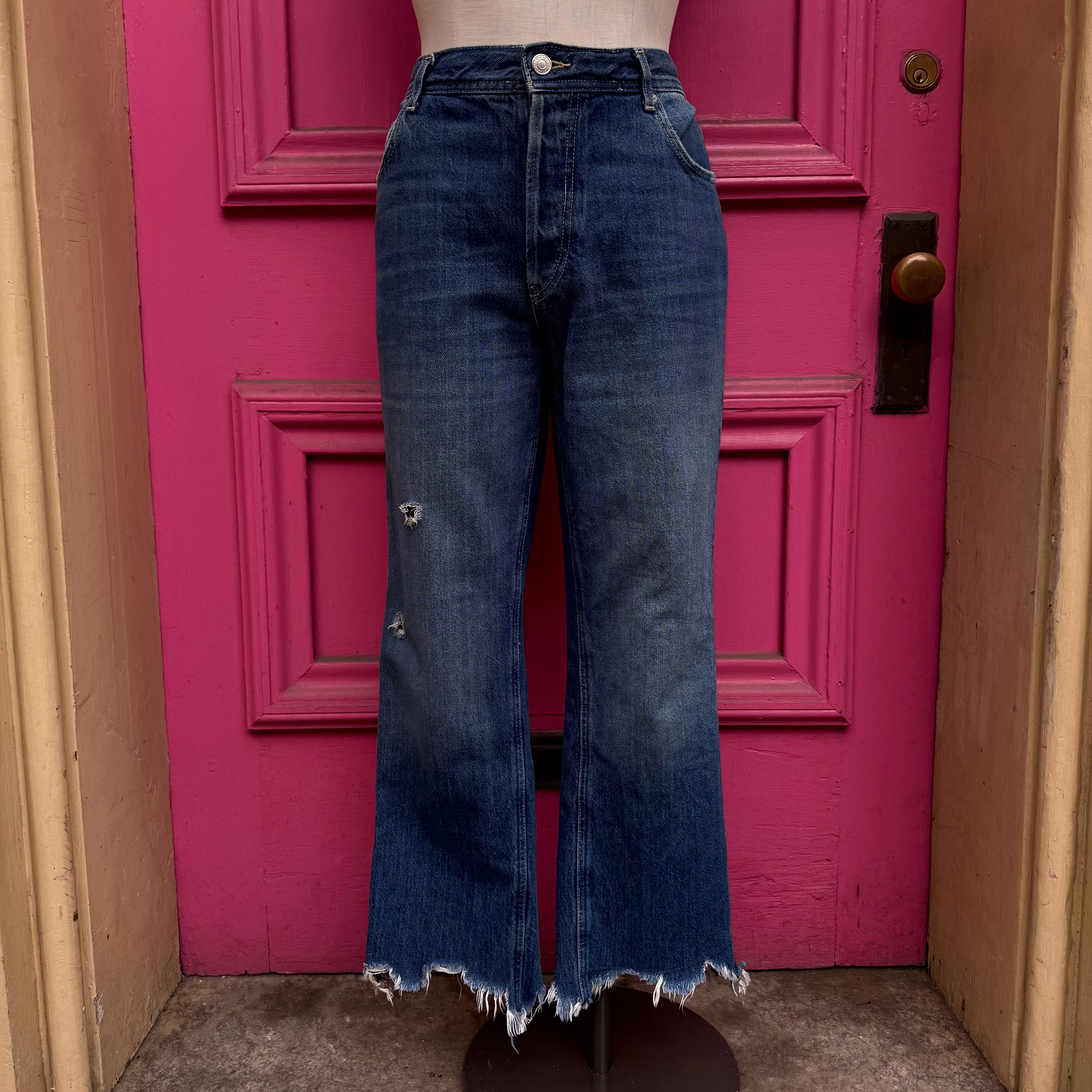 We the Free distressed jeans size 8
