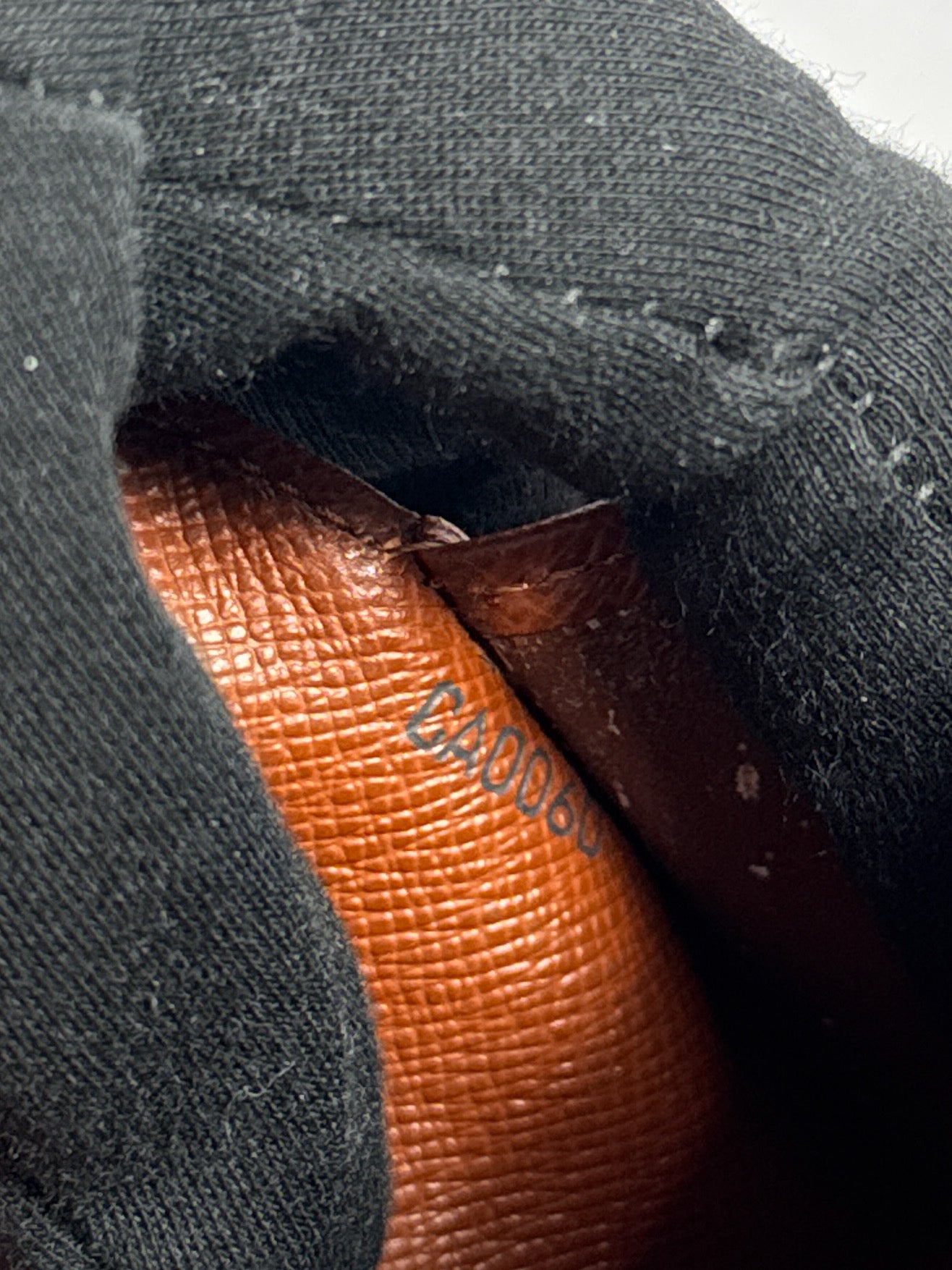 Louis Vuitton monogram vertical wallet CA0060