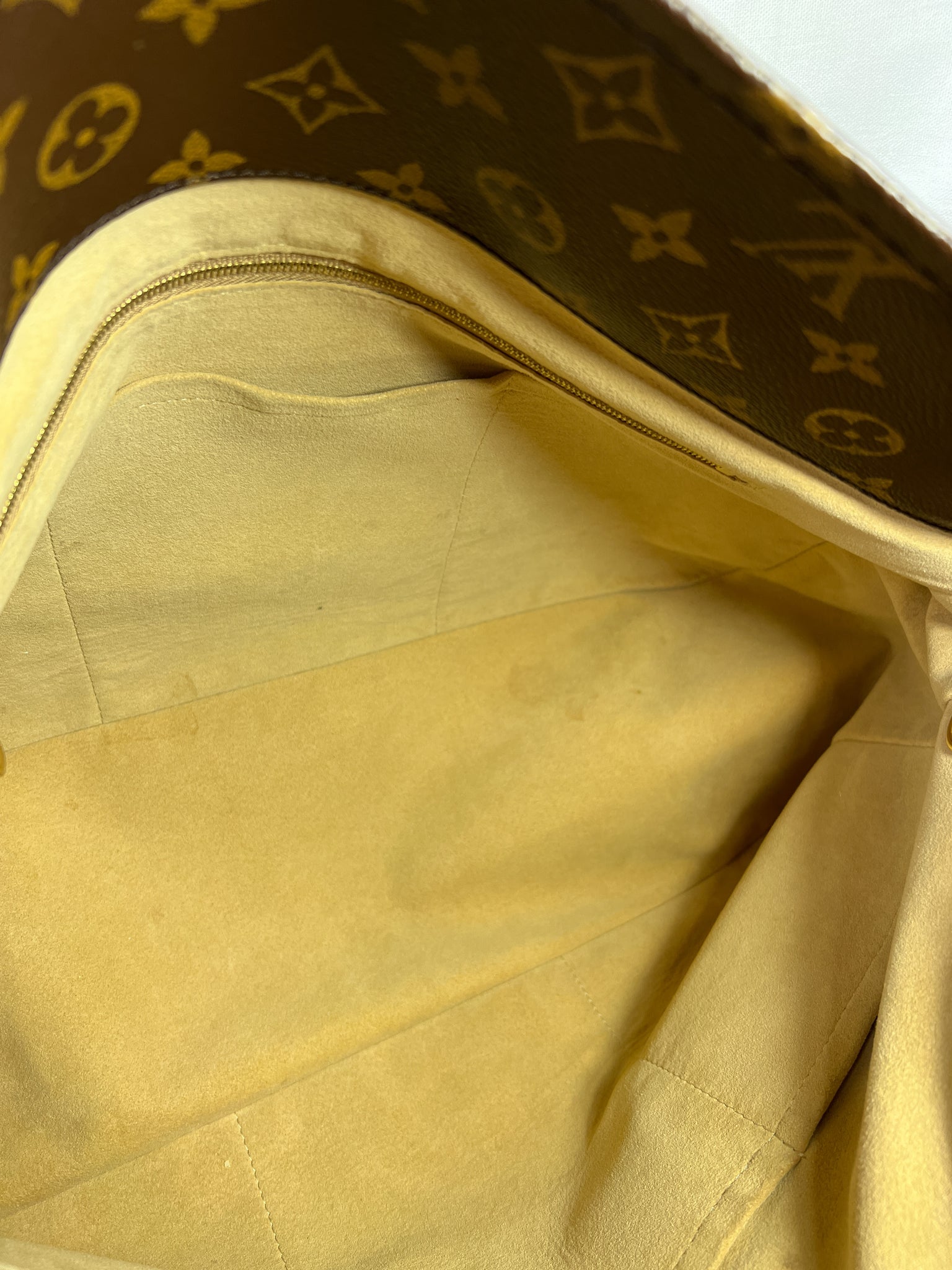 Louis Vuitton monogram Artsy shoulder bag – My Girlfriend's