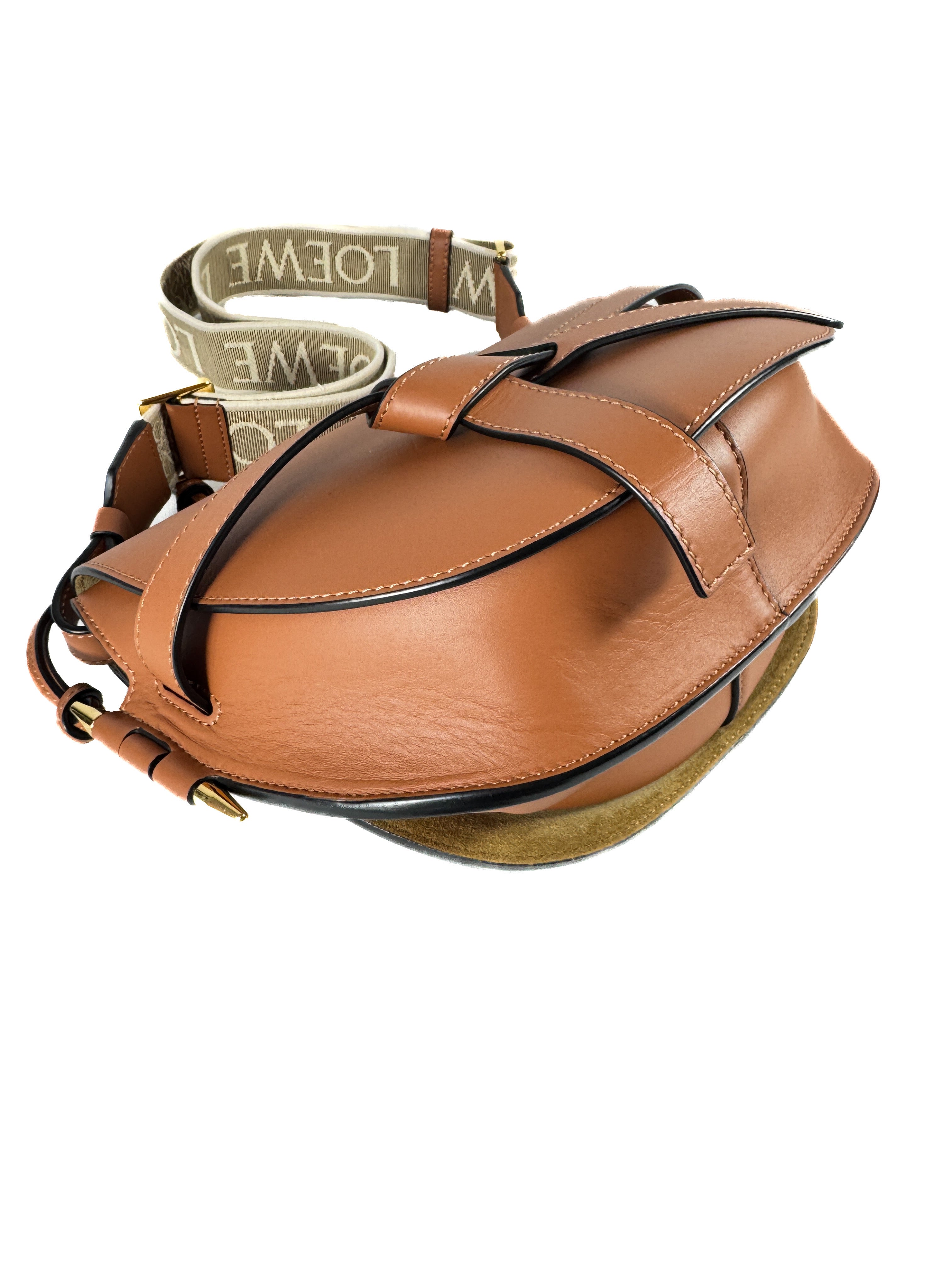 Loewe small gate dual leather crossbody 06 2L 5L