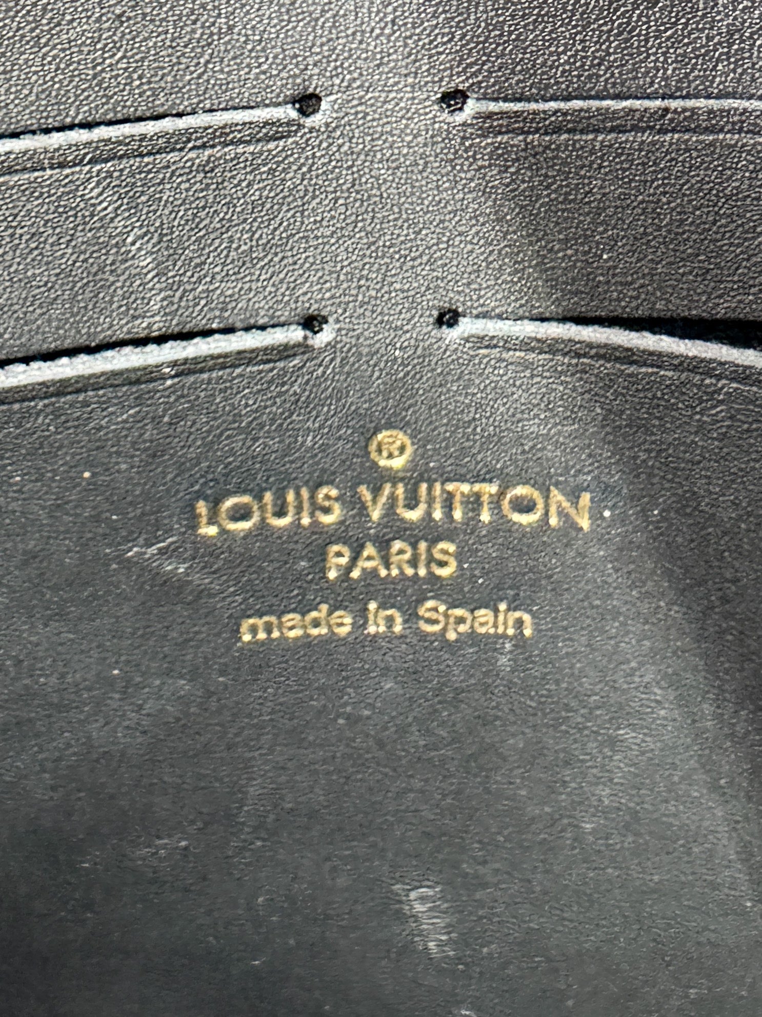 Louis Vuitton damier ebene Vavin chain wallet black CA3159