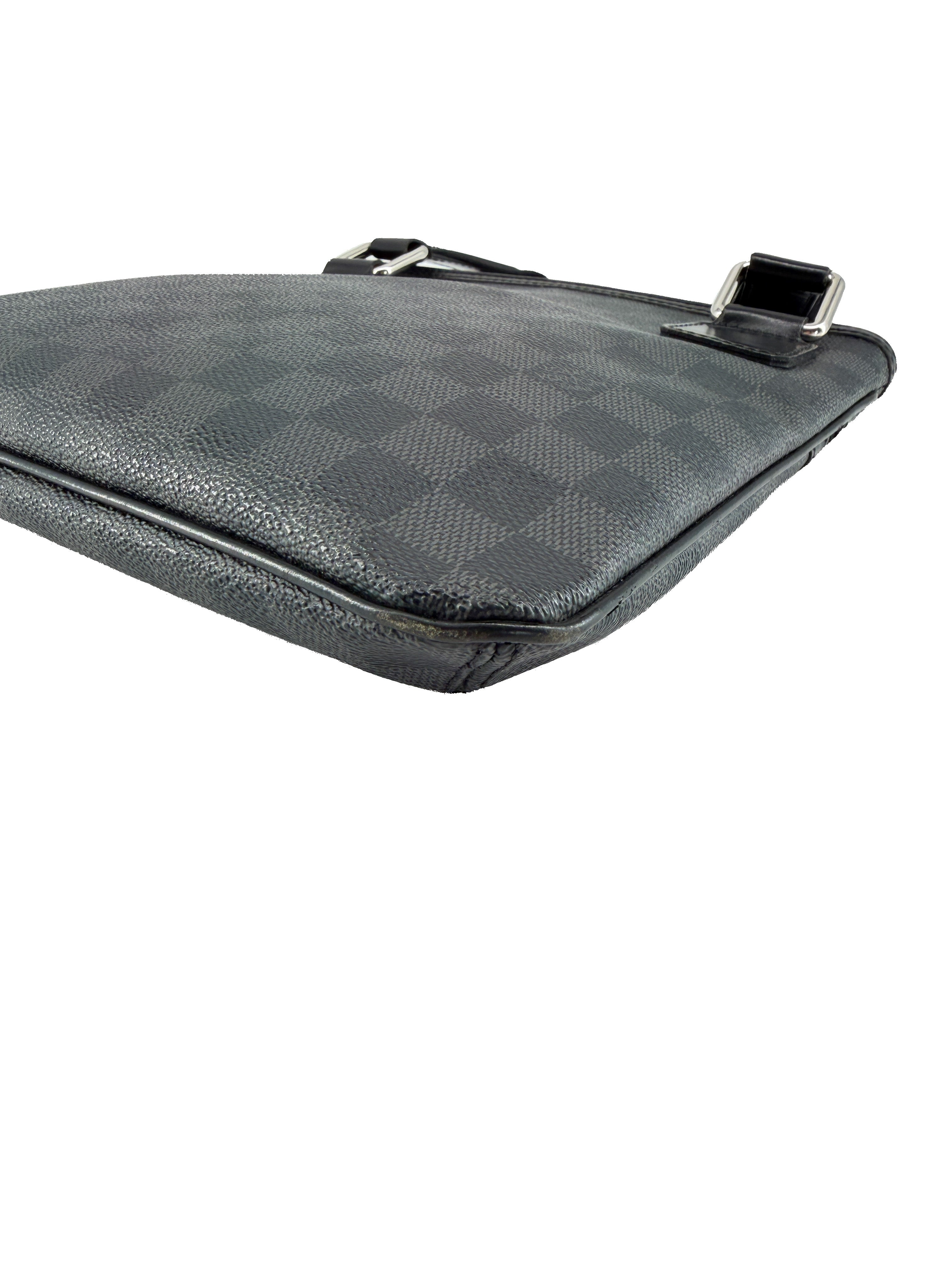 Louis Vuitton damier graphite Thomas crossbody VI2079