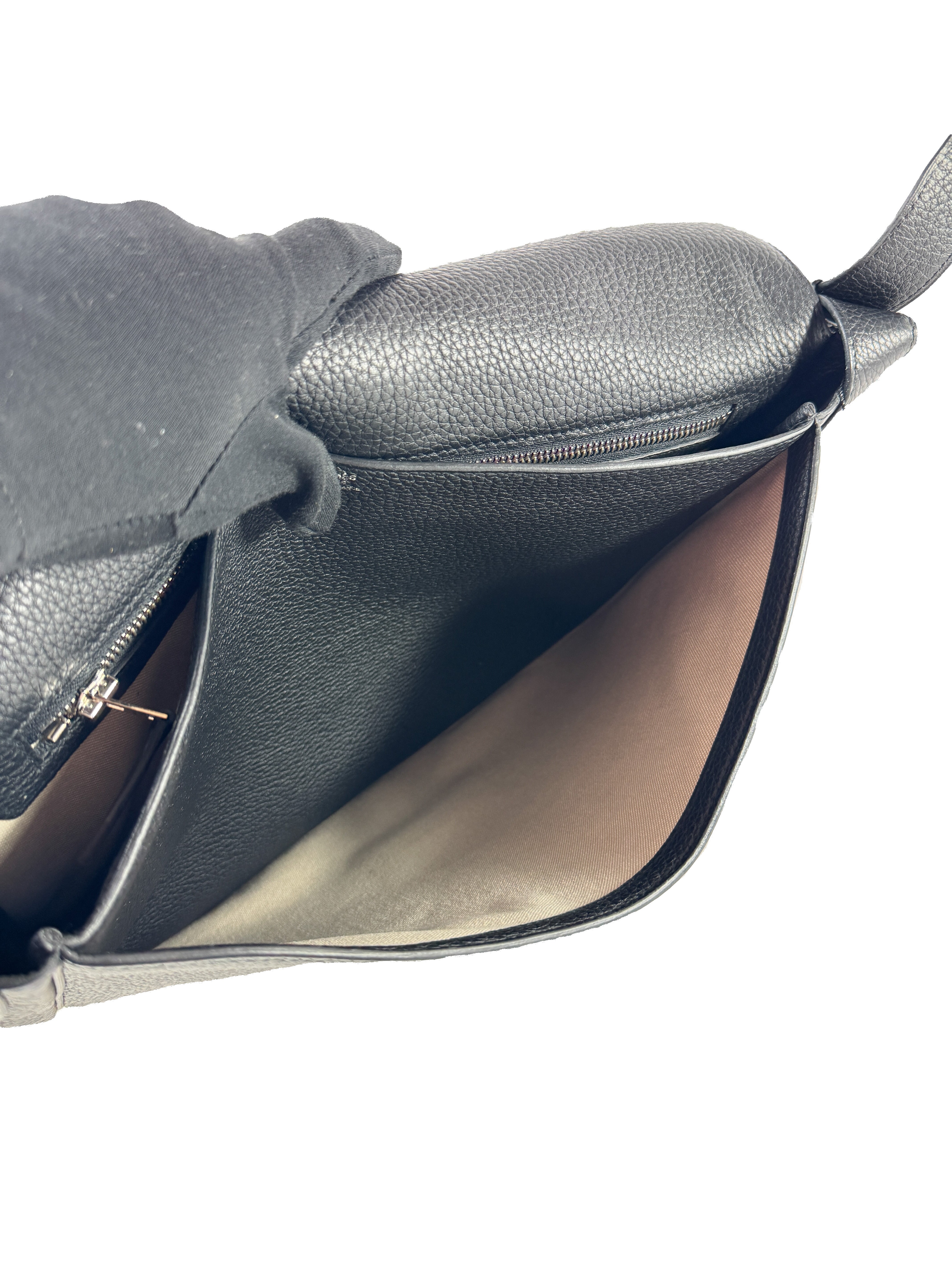 Hermès Clemence Steve Light Messenger C