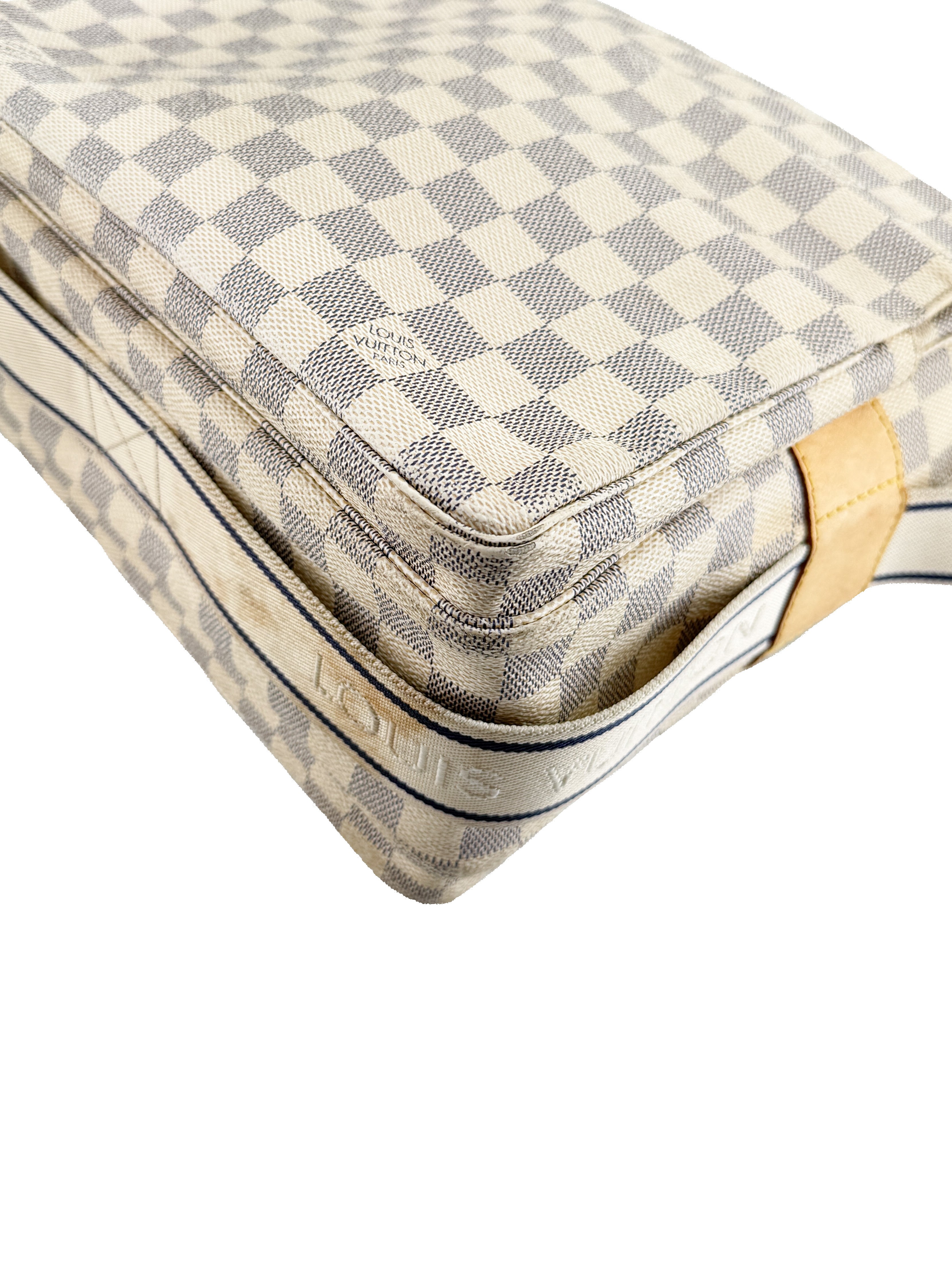 Louis Vuitton damier azur naviglio SR1057