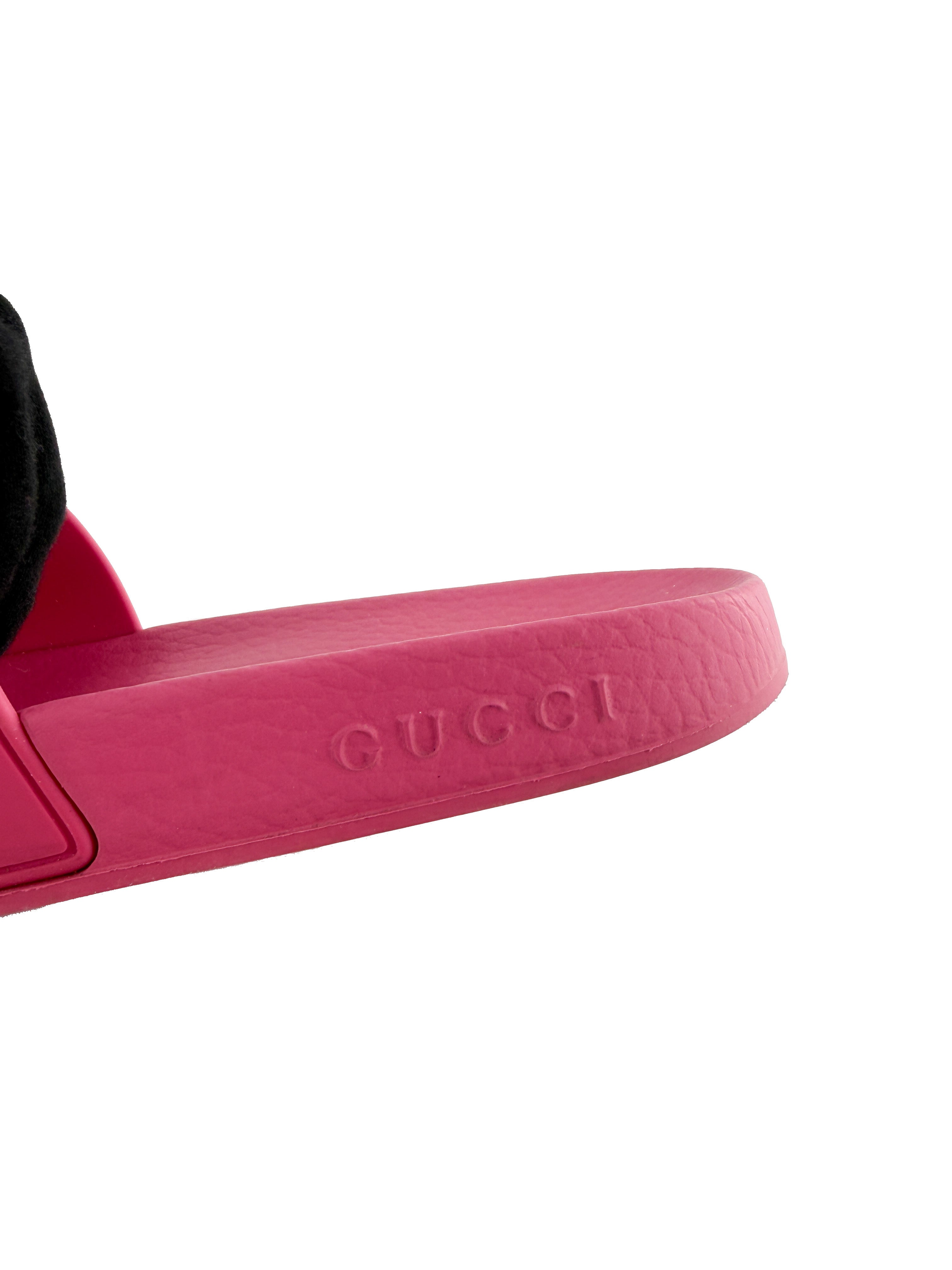 Gucci hot pink rubber pool slides size 37 BOX