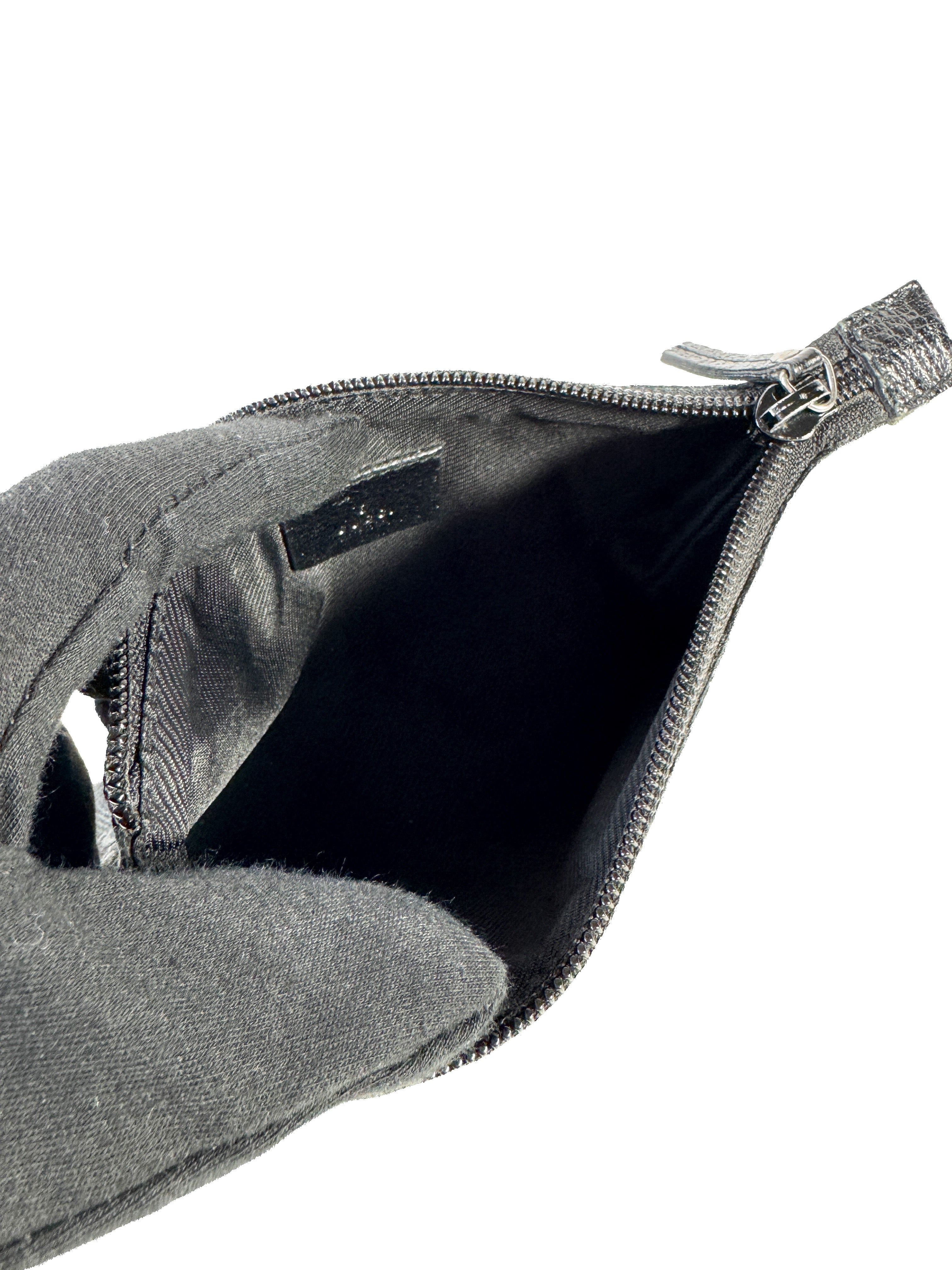 Gucci black GG cloth small zip pouch 002058