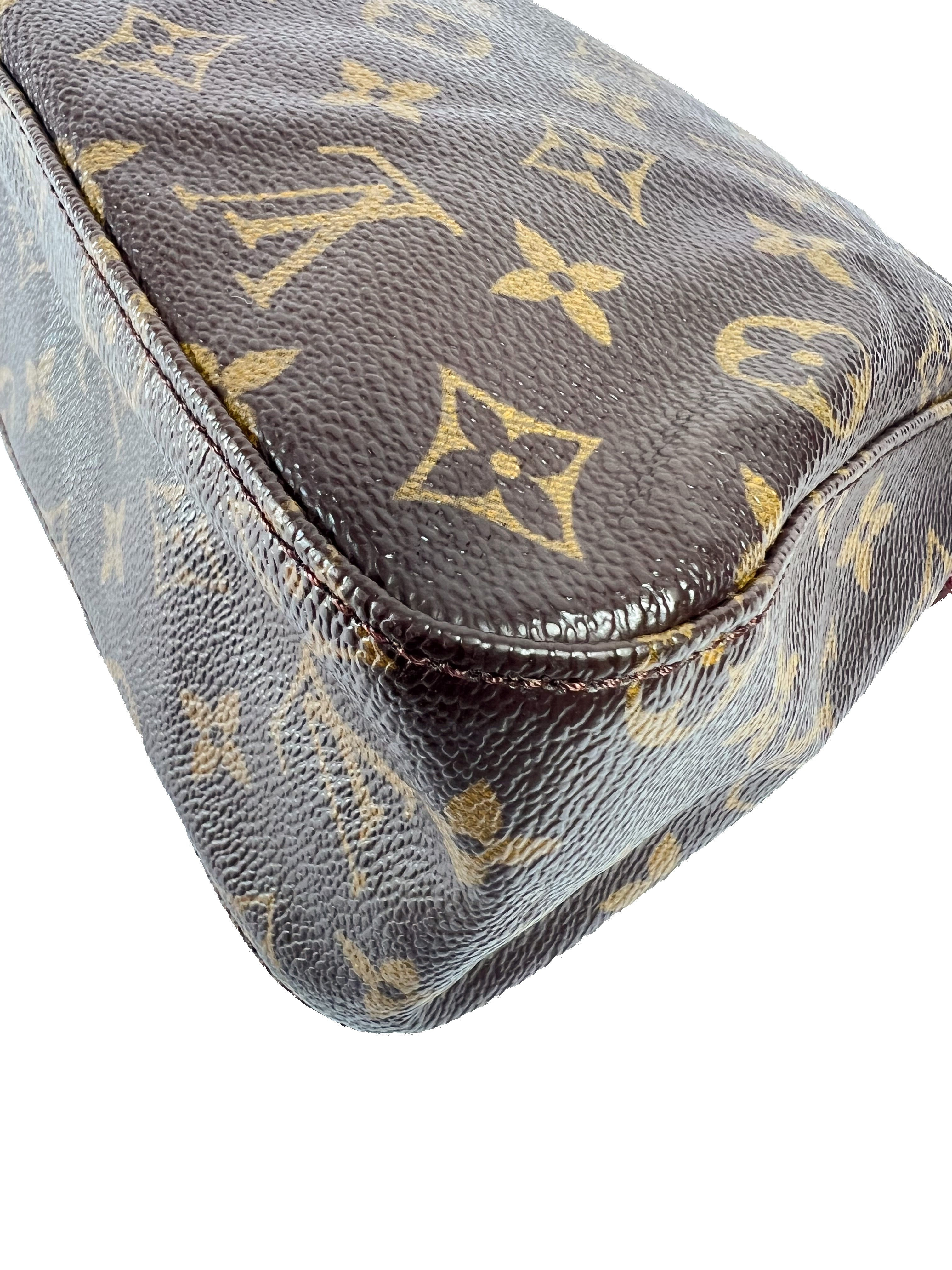 Louis Vuitton monogram mini Looping MI0061